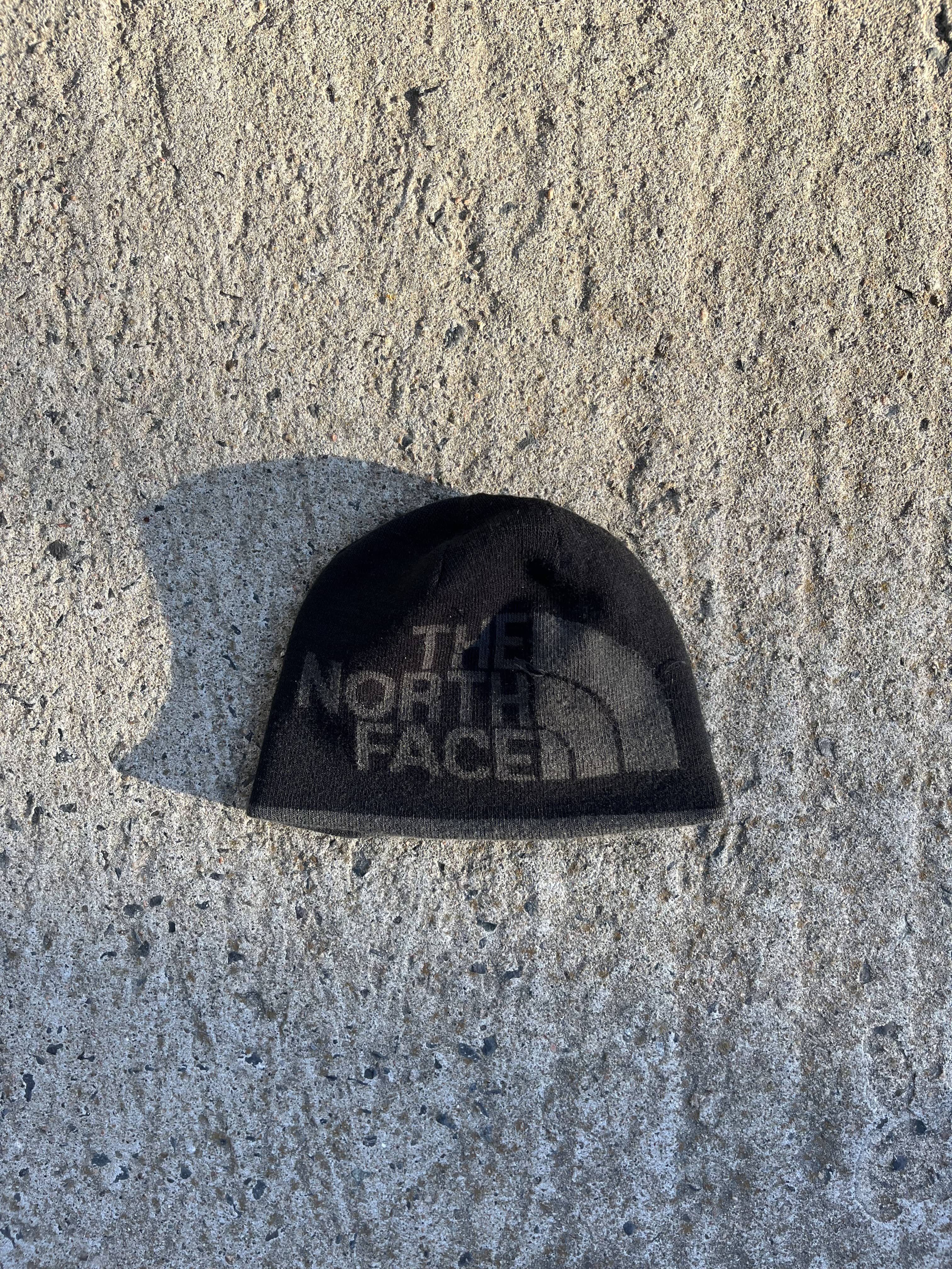 Vintage Y2K Black The North Face Reversible Beanie