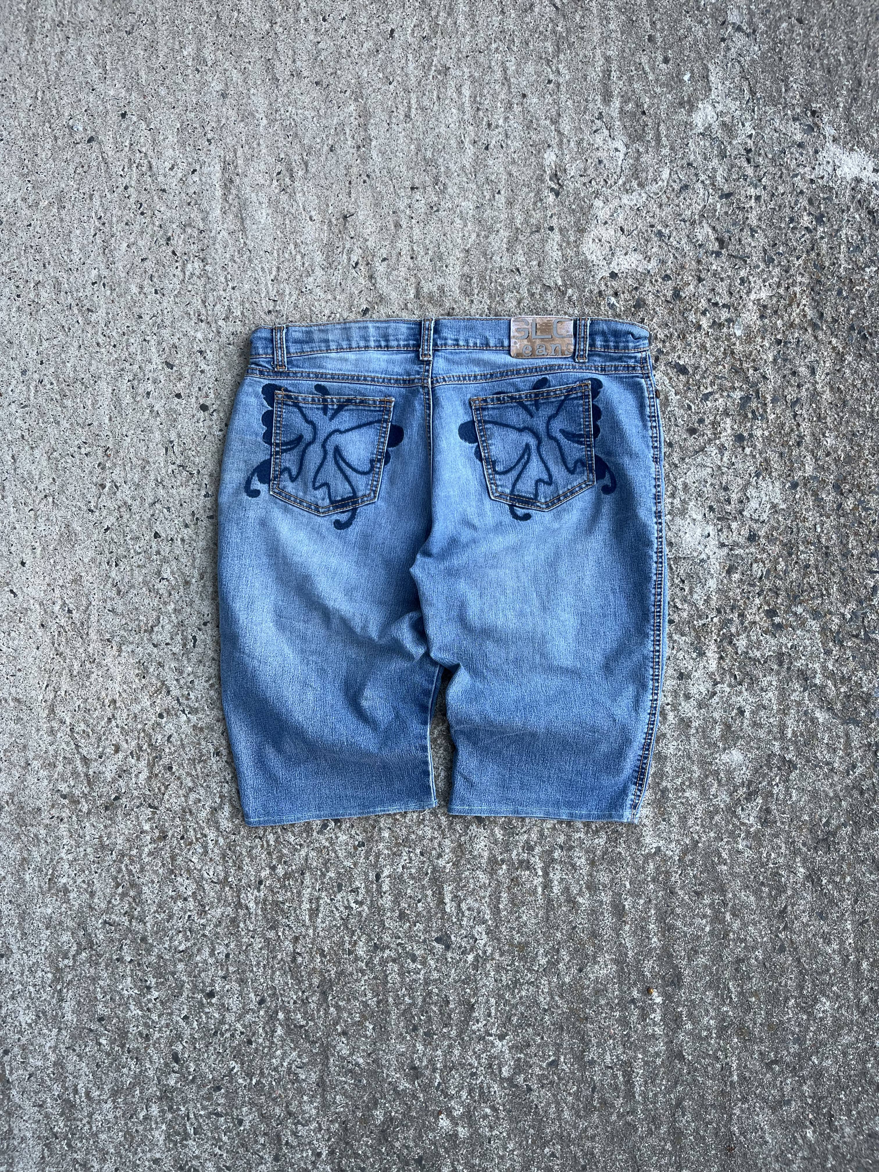 Vintage Y2K GLC Jeans Rose Graphic Baggy Jorts (12)
