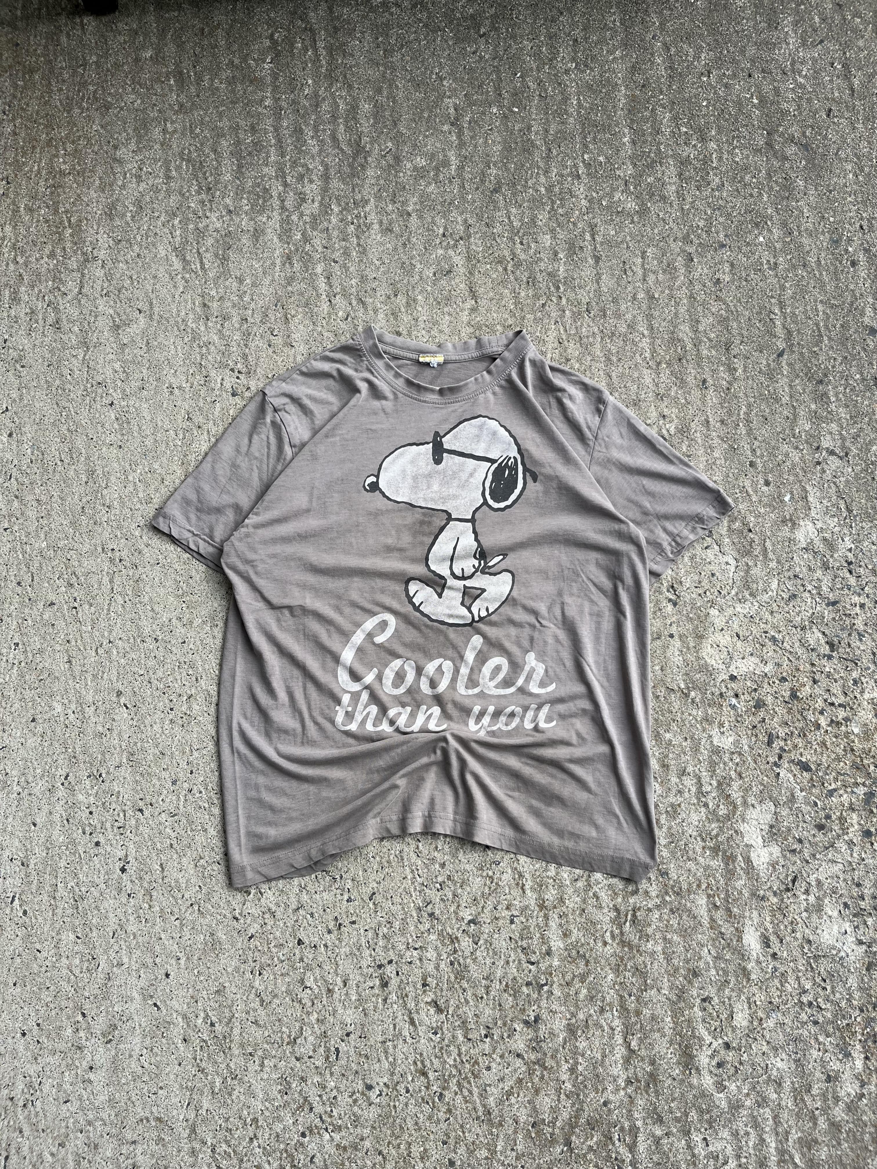 Vintage 90s Beige "Cooler Than You" Peanuts T-Shirt (M)