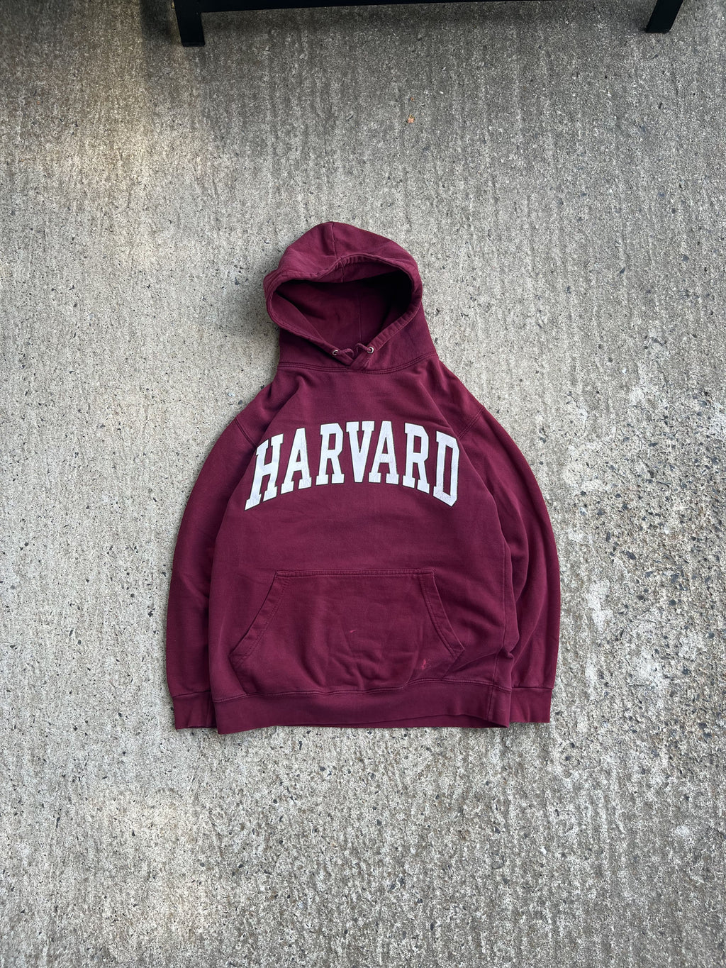 Vintage Y2K Burgundy Harvard University Hoodie (M)