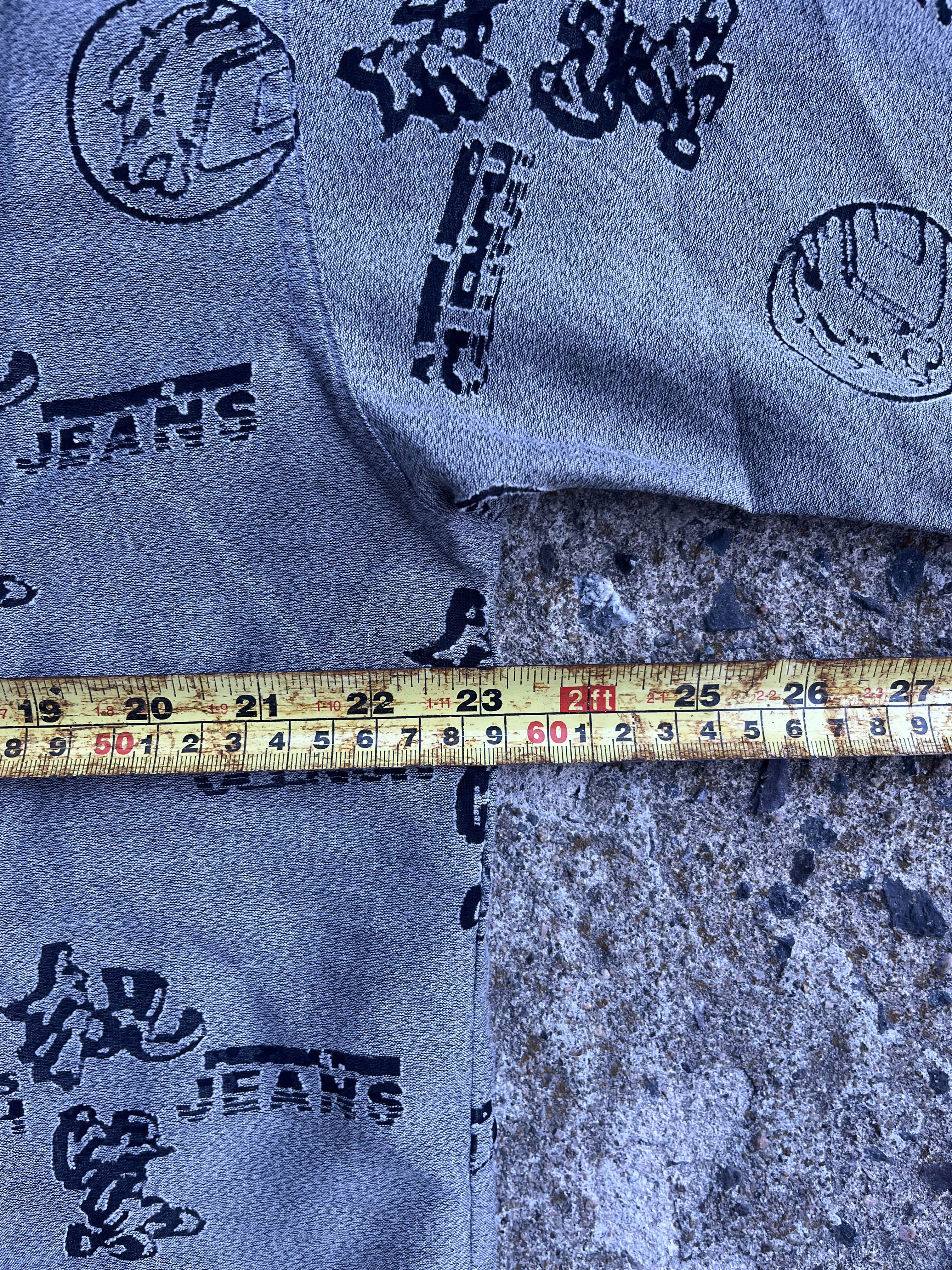 Vintage Y2K Clench Jeans All-Over Print Button-Up (M)