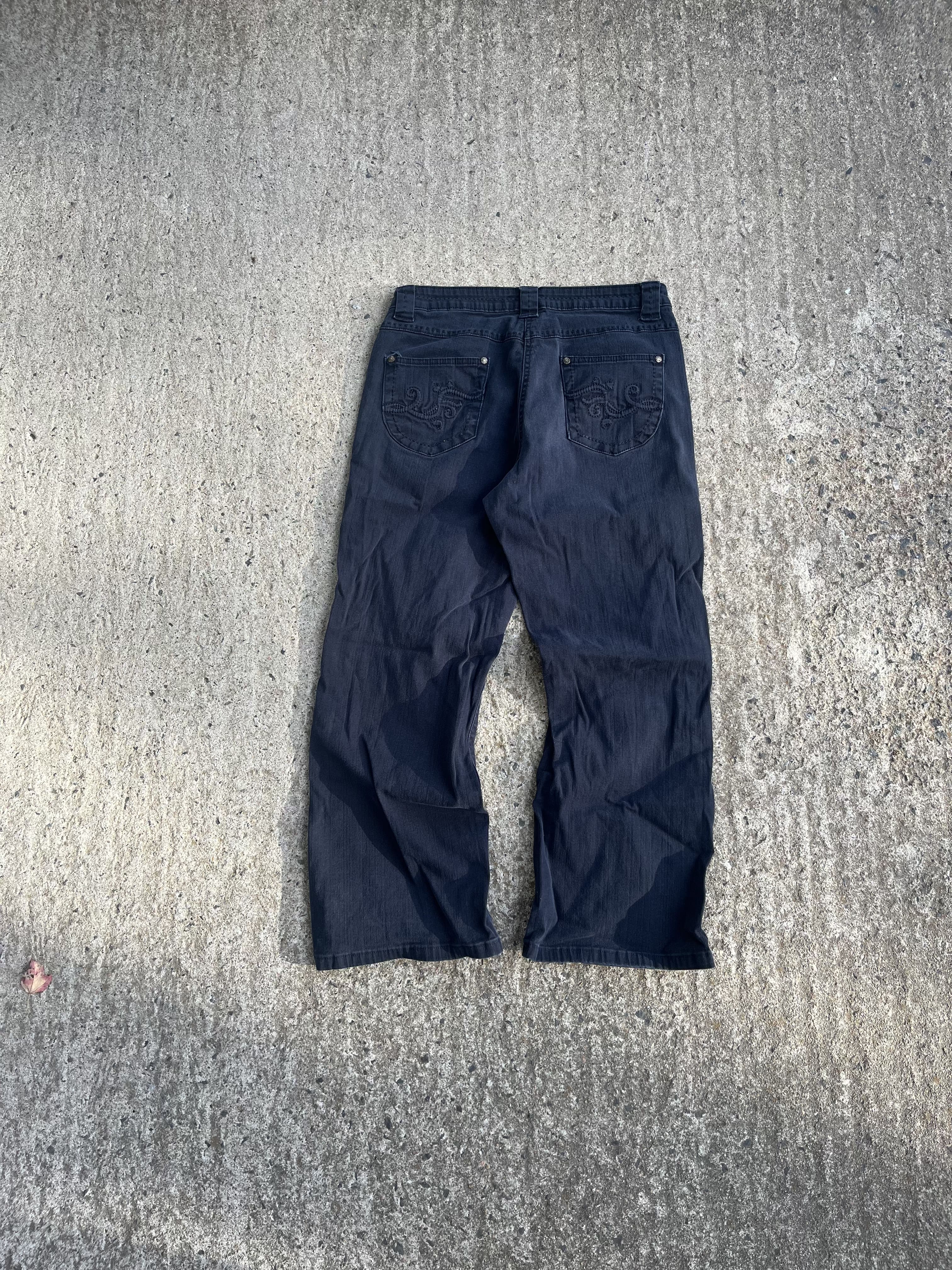 Vintage Y2K Black Flared Oxygen Embroidered Jeans (W28)