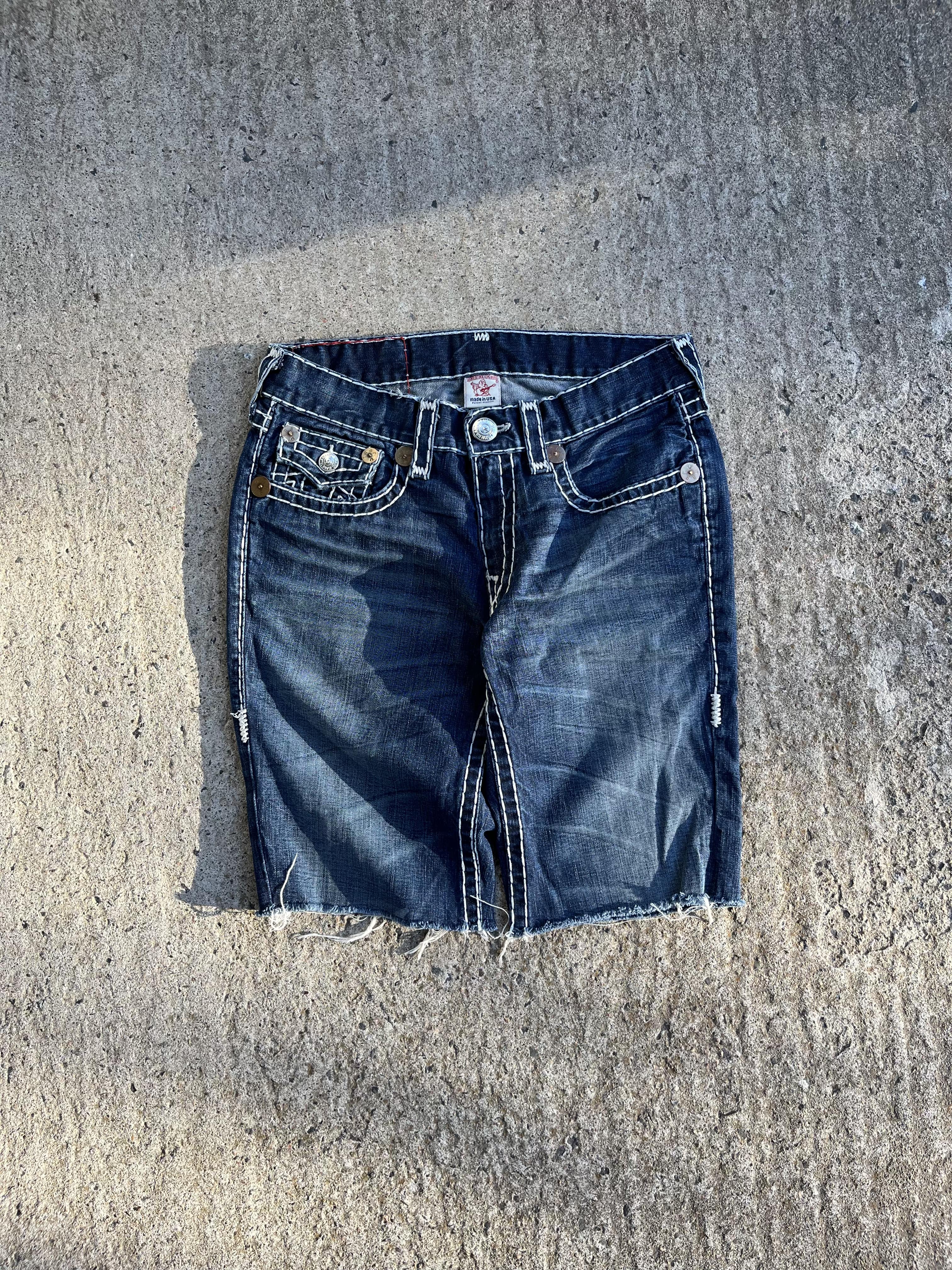 Vintage Y2K Baggy True Religion Jorts (W32)