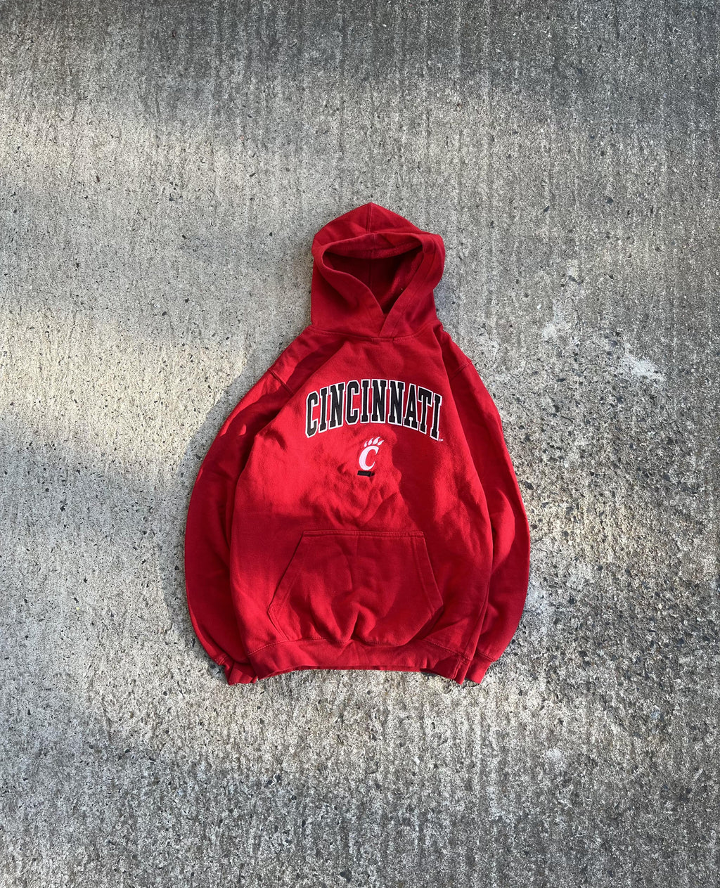Vintage Y2K Red Cincinnati Bearcats College Hoodie (S)