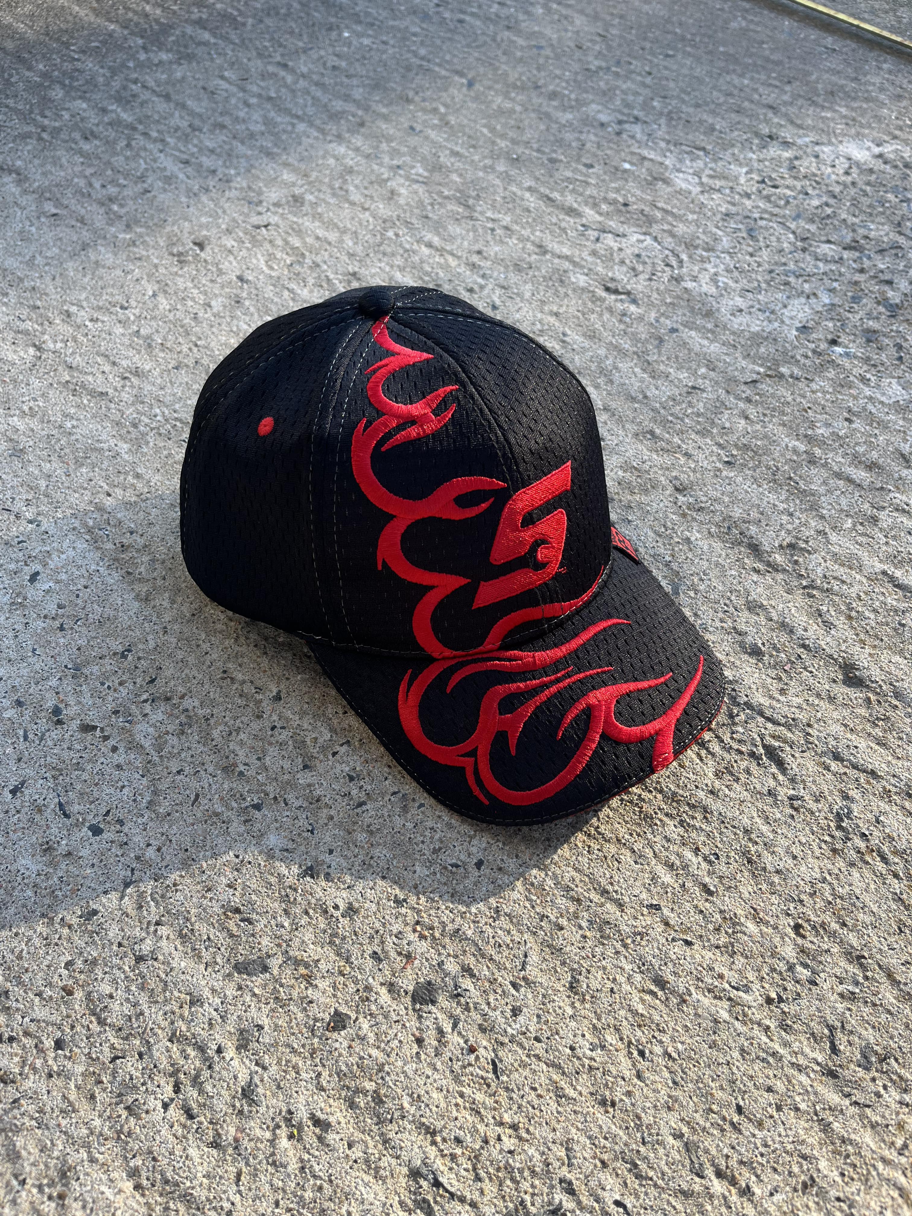 Vintage Y2K Snap-On Flame Snapback Hat