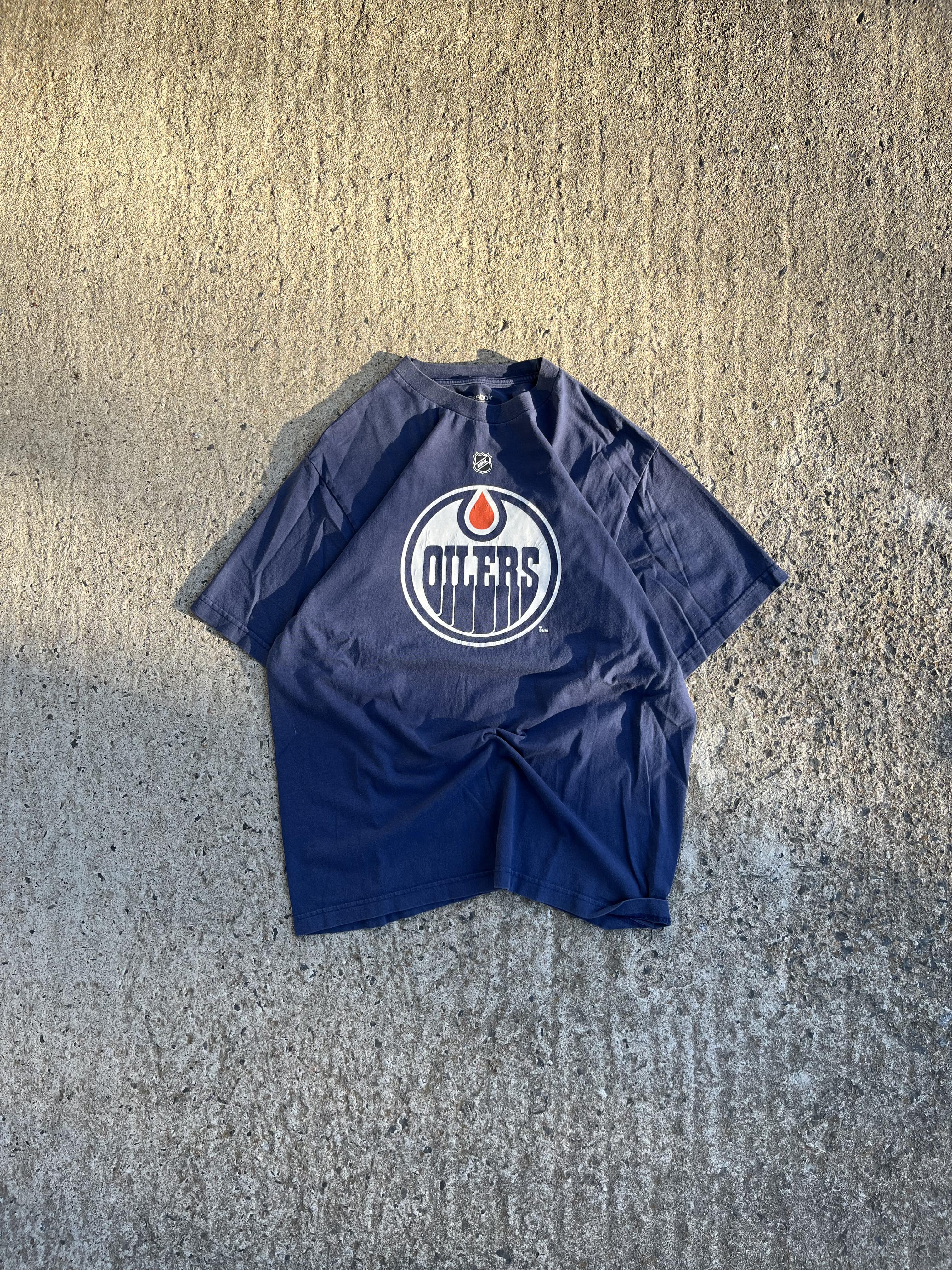 Vintage Y2K Blue Edmonton Oilers Hall T-Shirt (M)