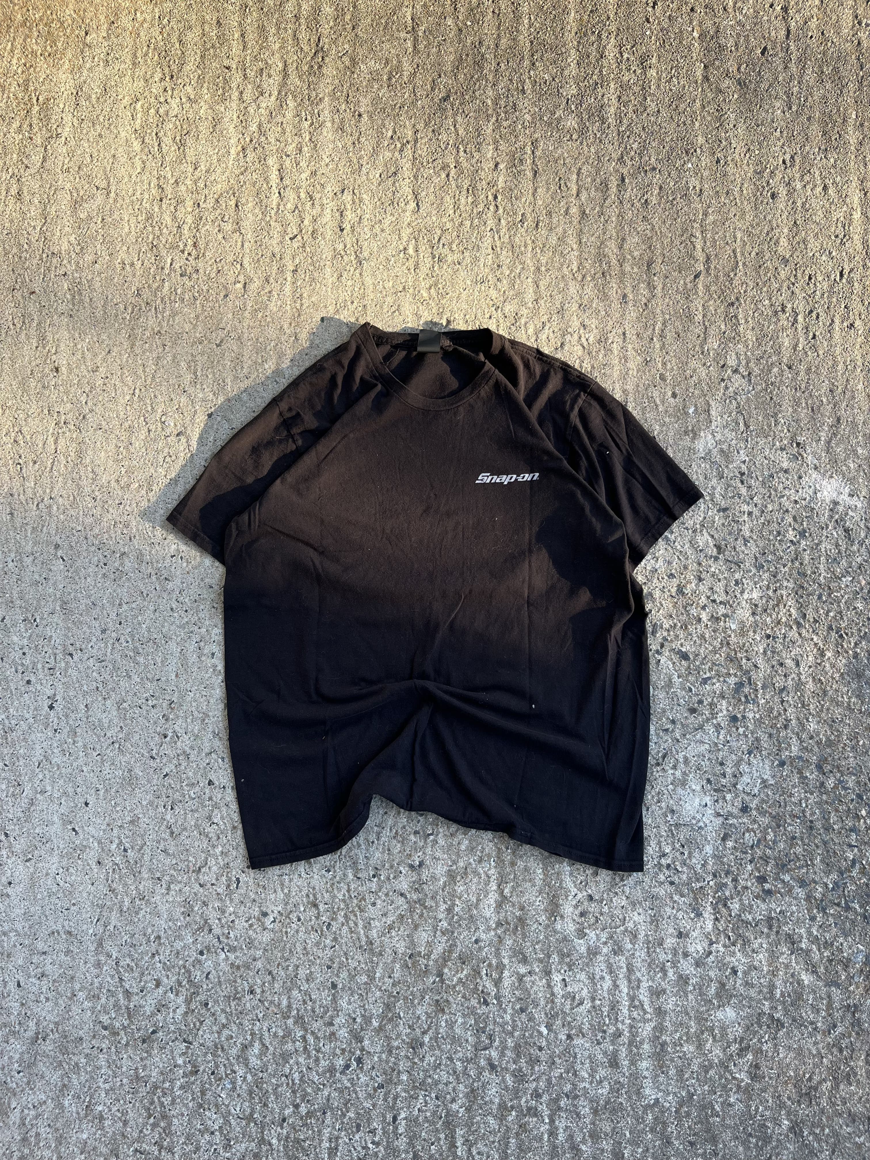 Vintage Y2K Snap-On Graphic T-Shirt (XL)