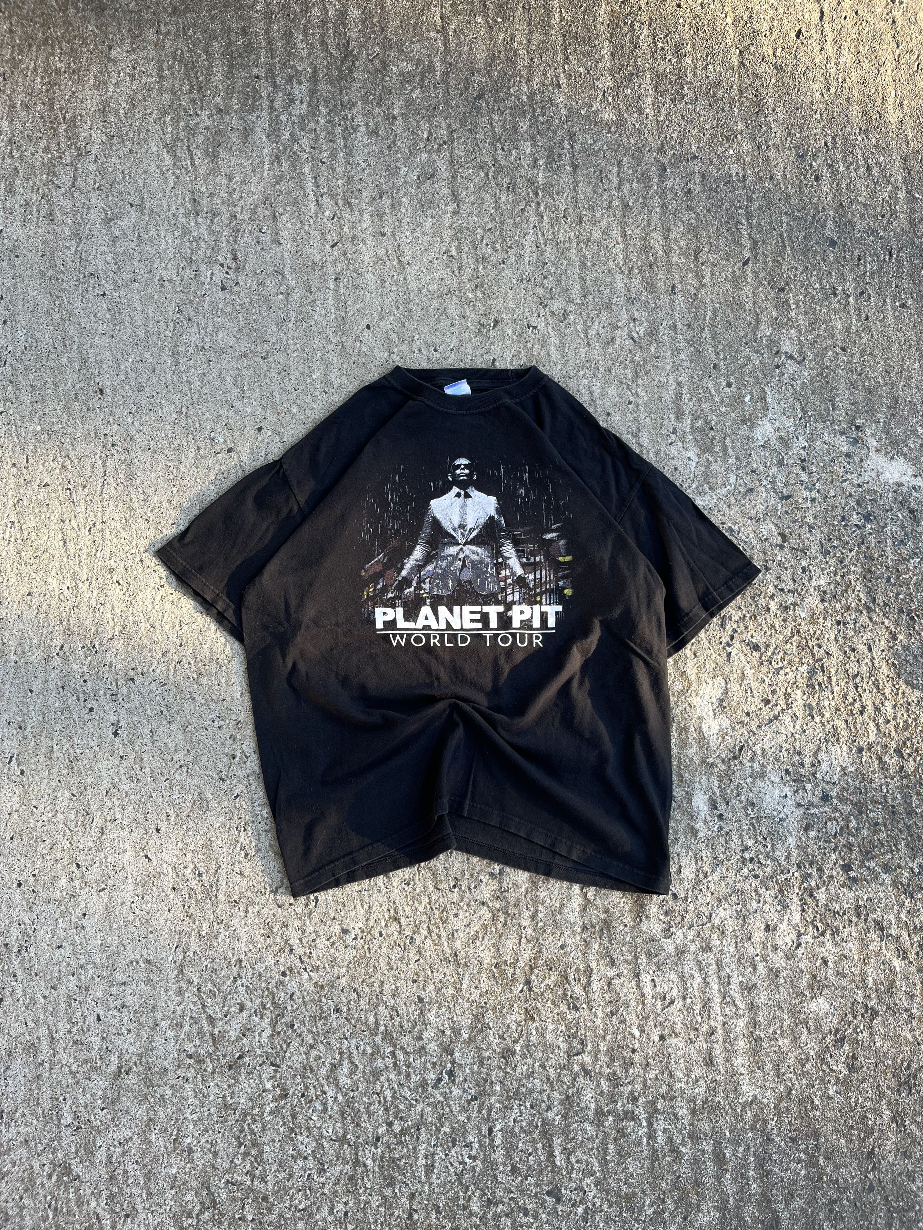 Vintage 2012 Planet Pit Tour Pitbull T-Shirt (L)