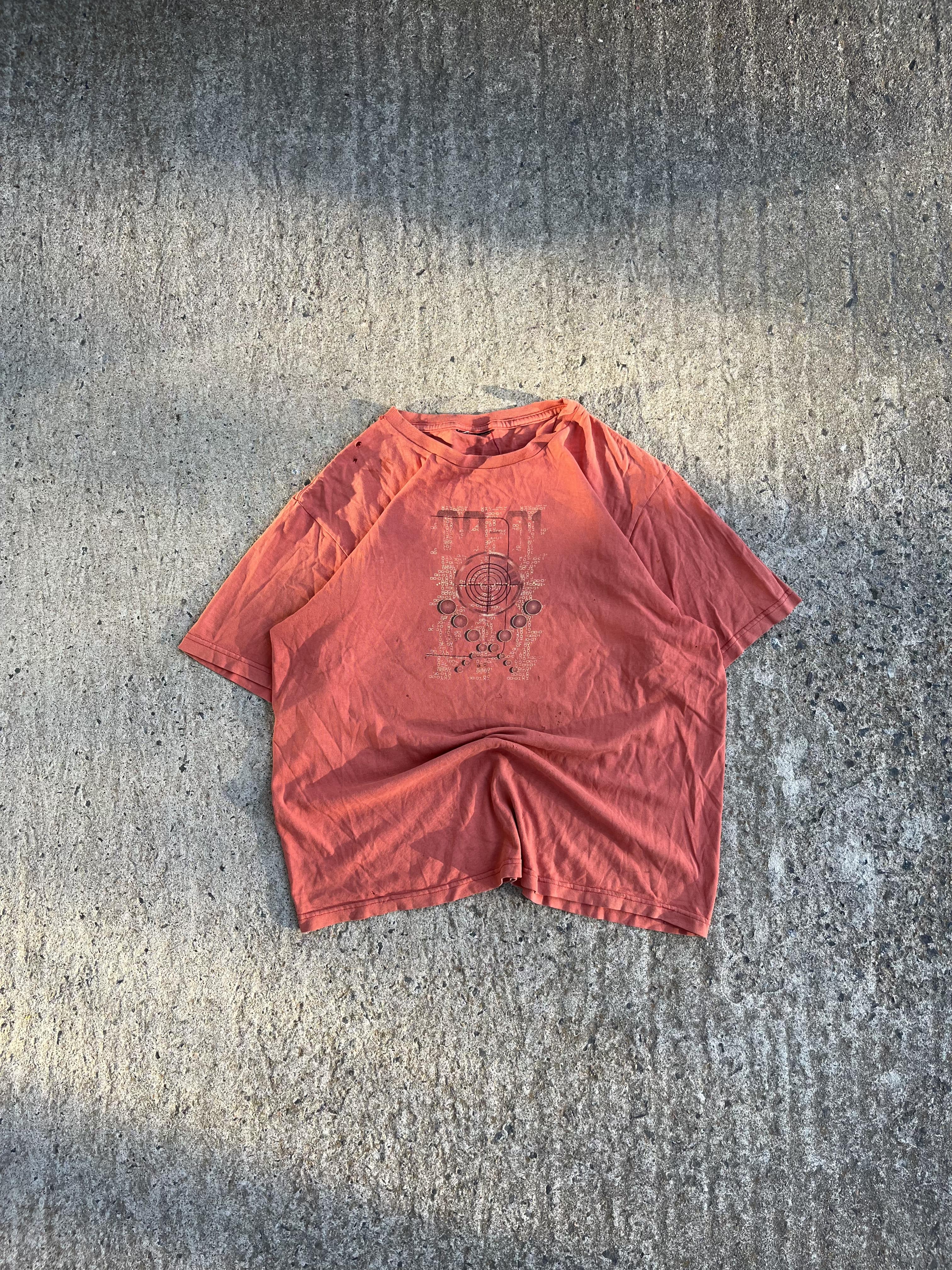Vintage Y2K Orange Glitch Graphic Tee Shirt (L)