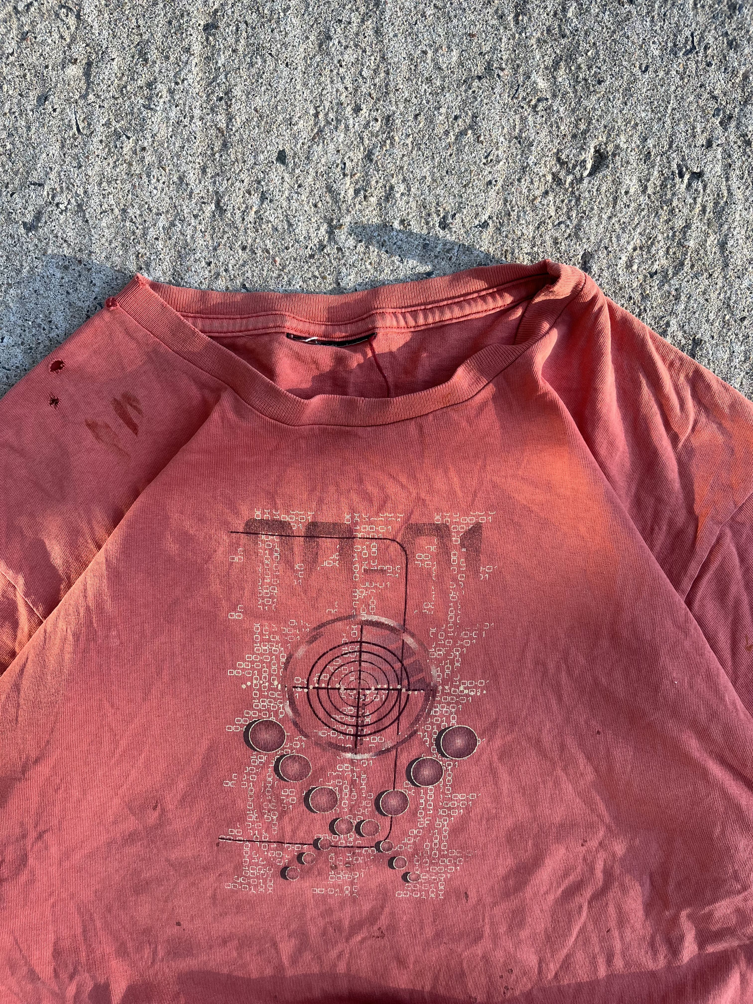 Vintage Y2K Orange Glitch Graphic Tee Shirt (L)