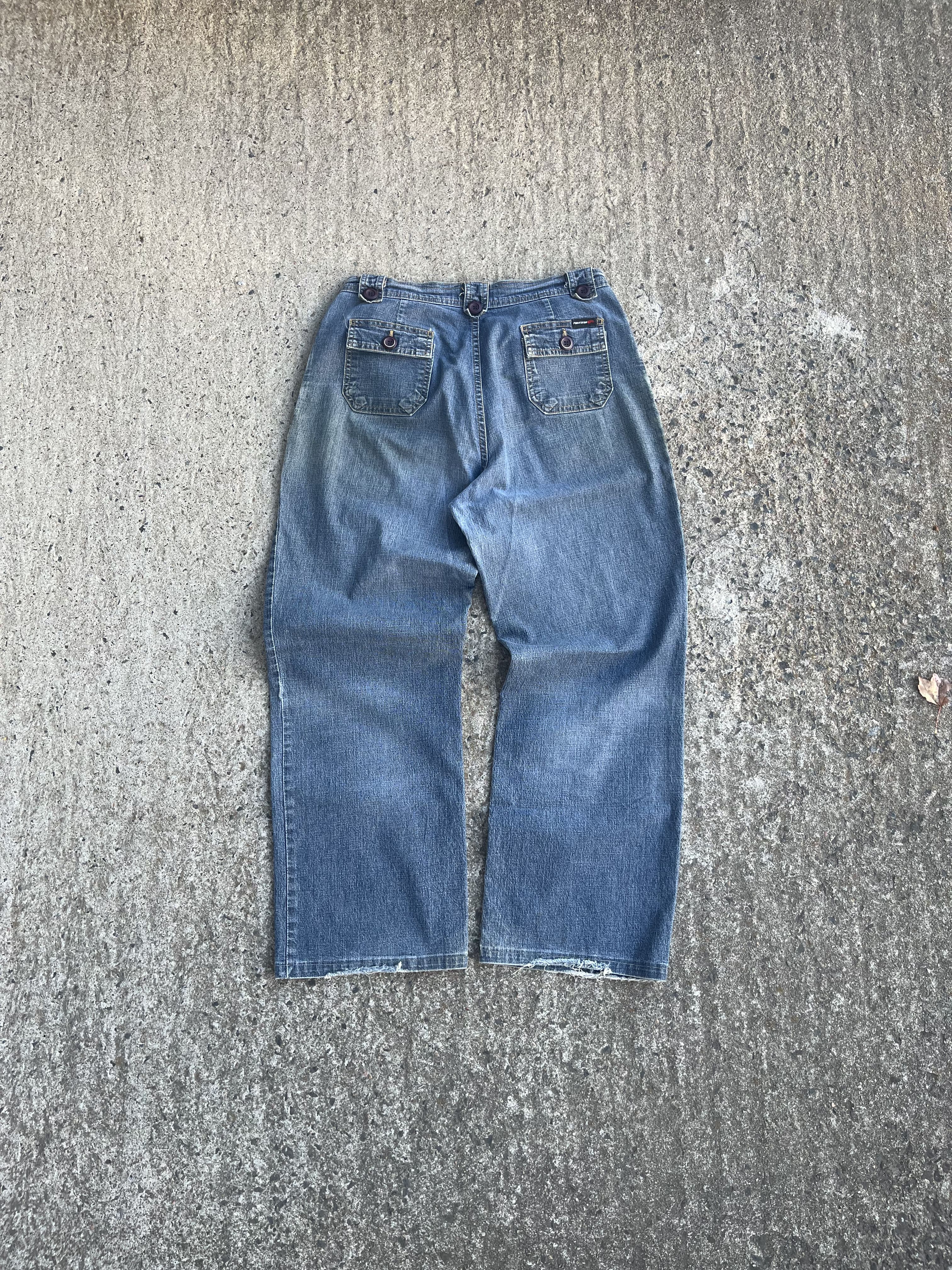 Vintage Y2K Ultra Baggy Point Zero Skatewear Pants (W34)