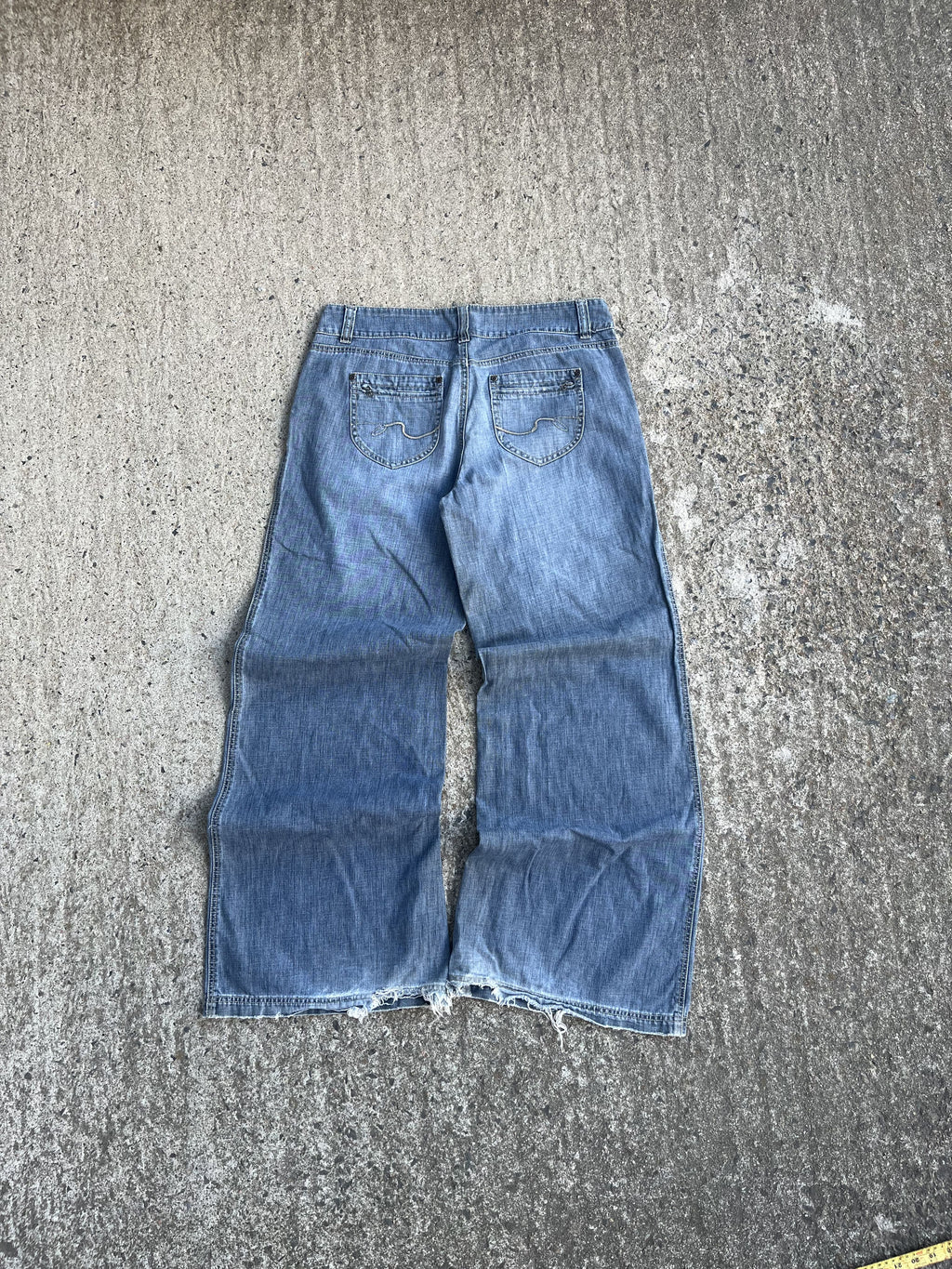 Vintage Y2k D Denim Ultra Baggy Skatewear Pants (W31)