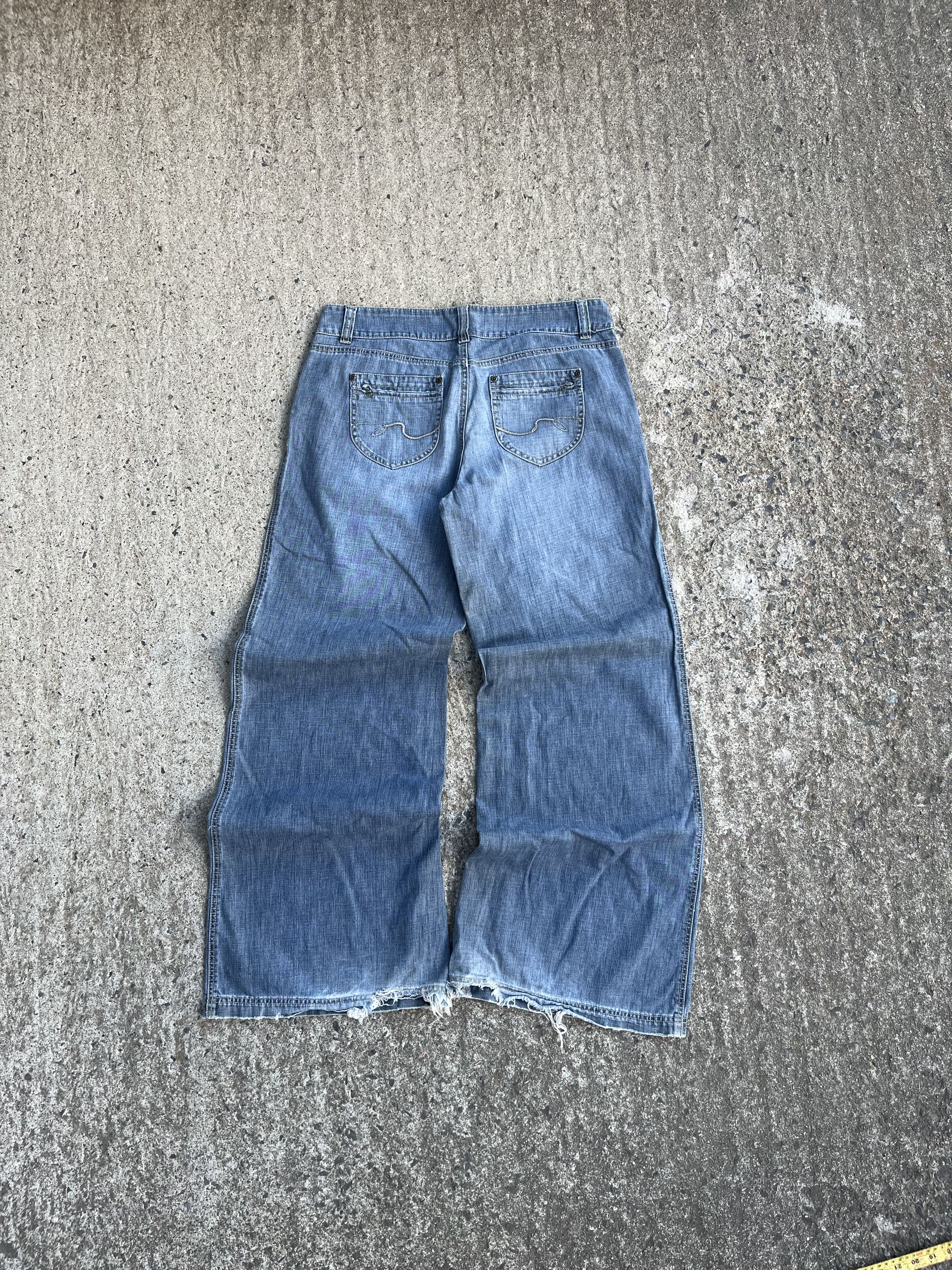 Vintage Y2k D Denim Ultra Baggy Skatewear Pants (W31)
