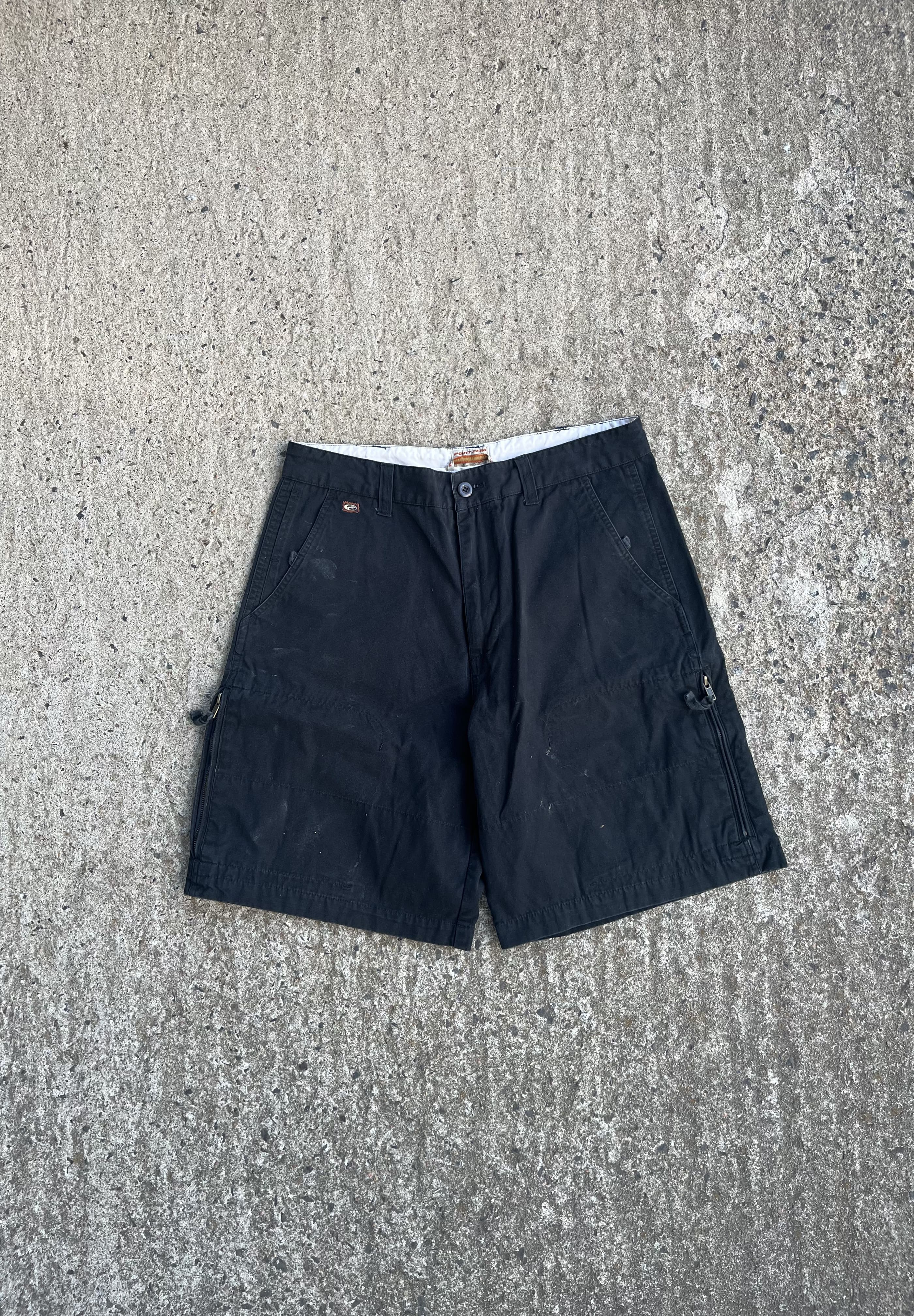 Vintage Y2K Baggy Black Point Zero Cargo Shorts (W34)
