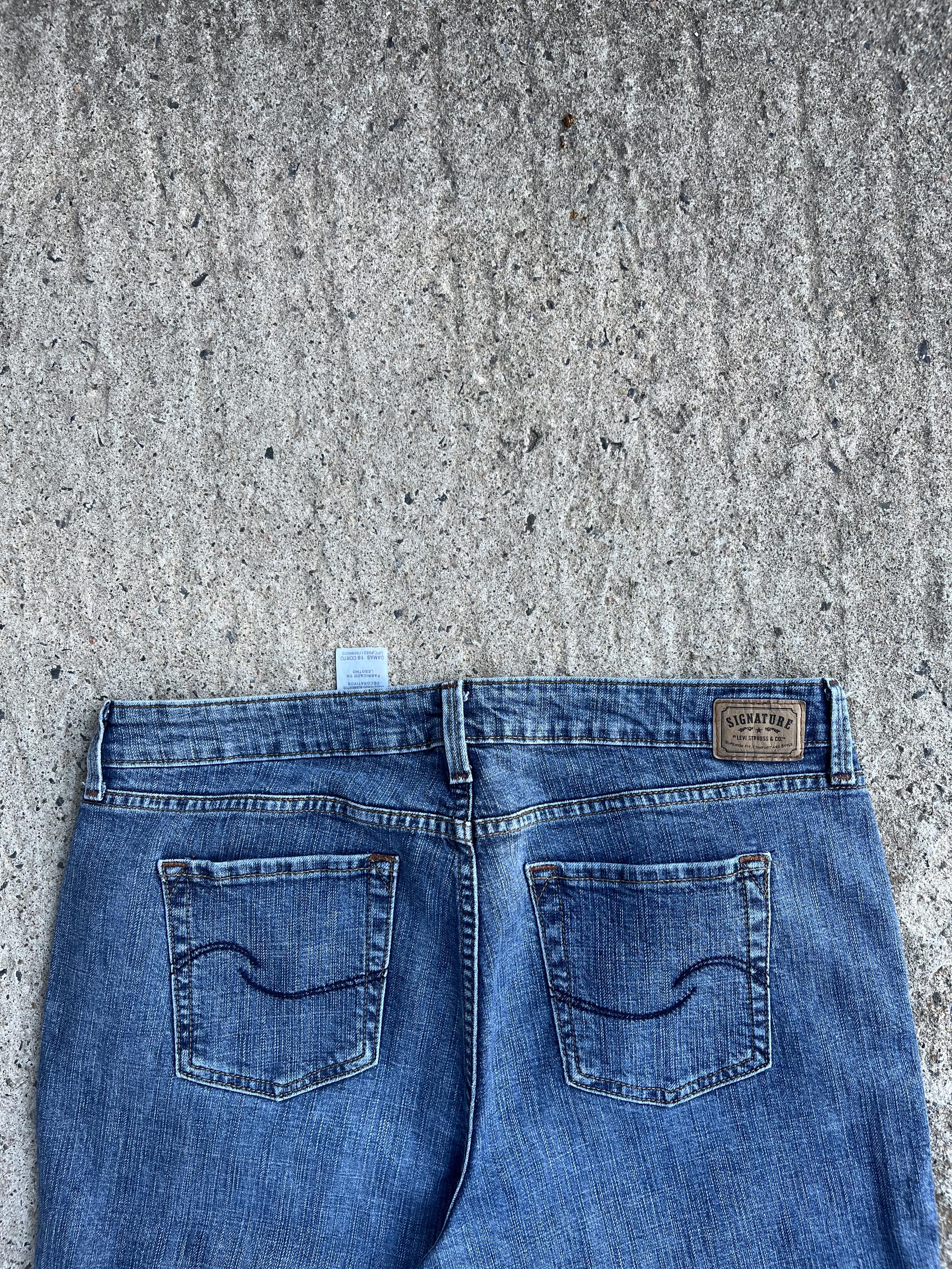 Vintage Y2K Grunge Baggy Faded Levis Denim Jeans (W36)