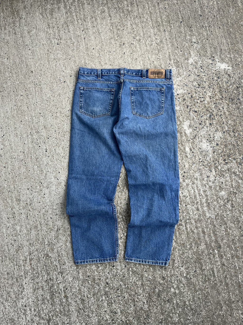 Vintage Y2K Baggy Faded Dakota Denim Jeans (W40)