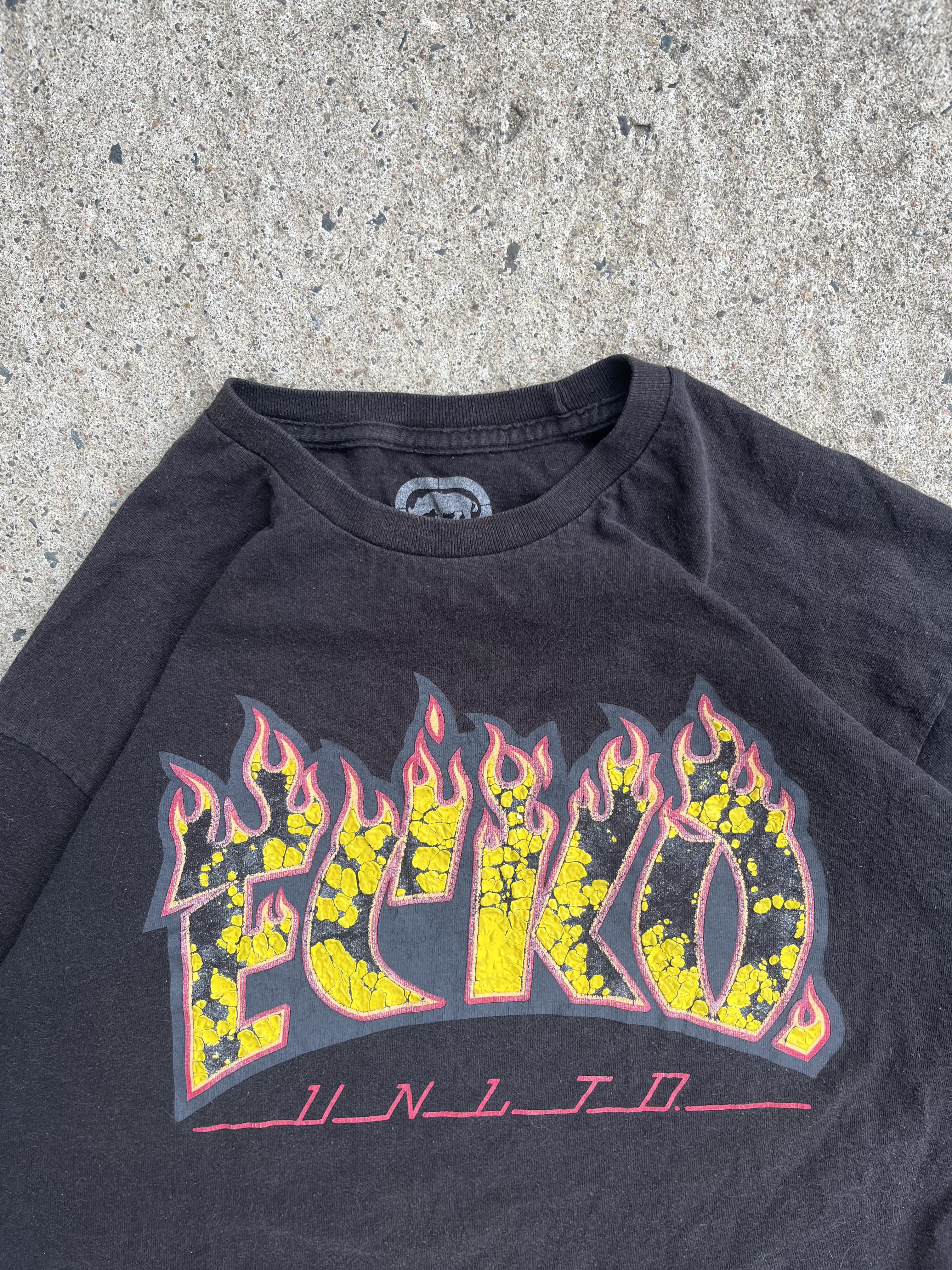 Vintage Y2K Black ECKO UNLTD Flame T-Shirt (XL)