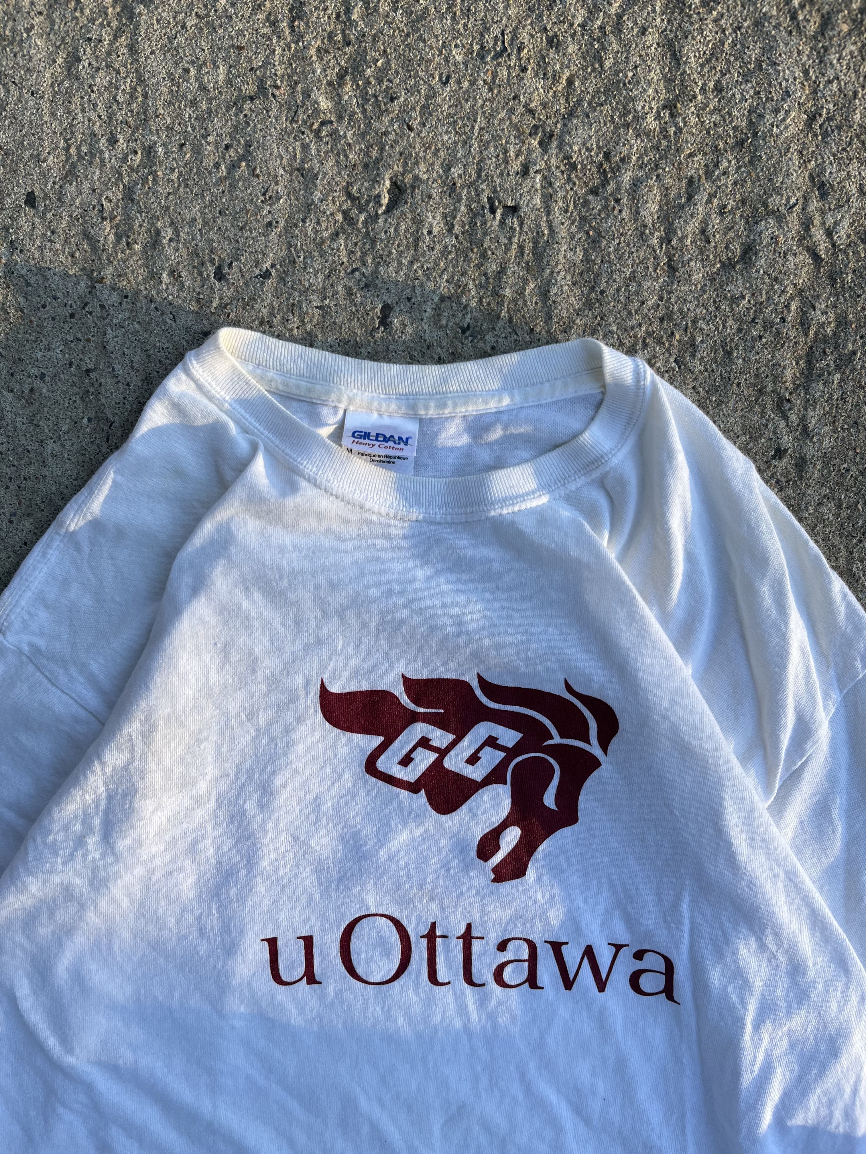 Vintage Y2K White Ottawa University Tee Shirt (M)