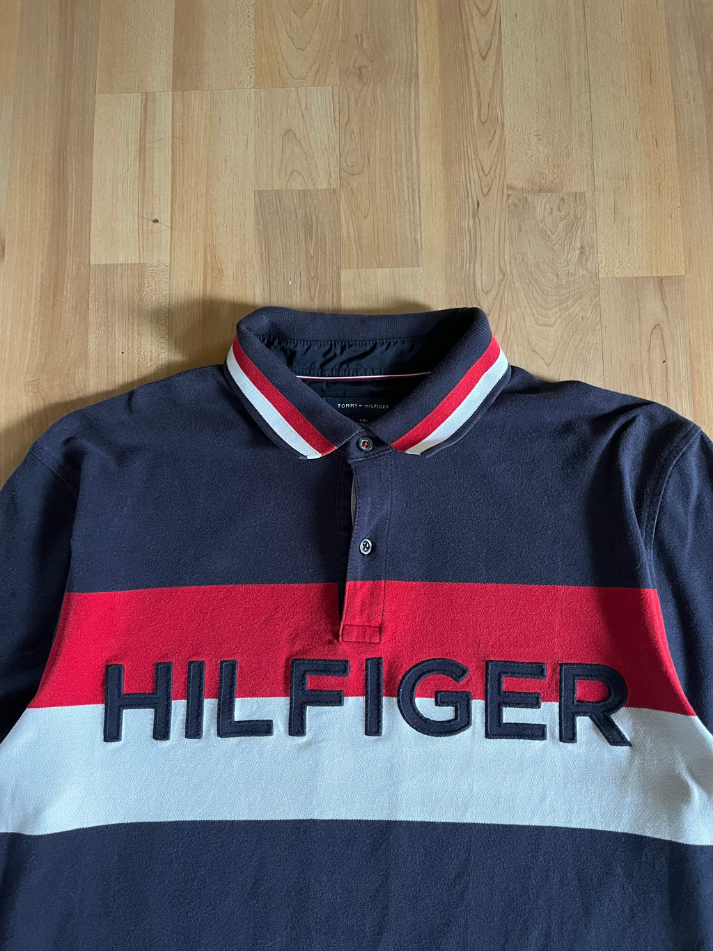 00s Red, White & Navy Tommy Hilfiger Spellout Polo Shirt (L)