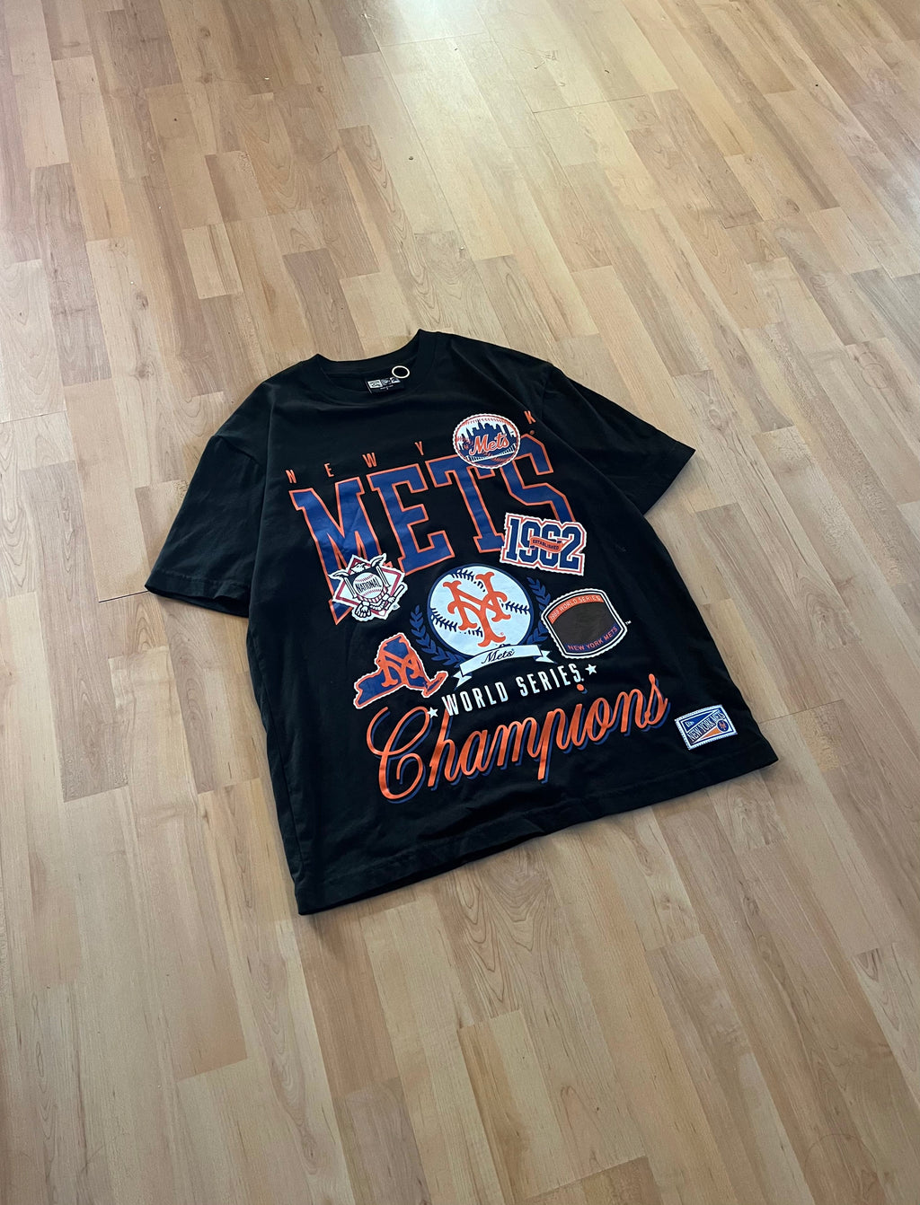 00s Black New York Mets World Series Champions Grapic T-Shirt (S)