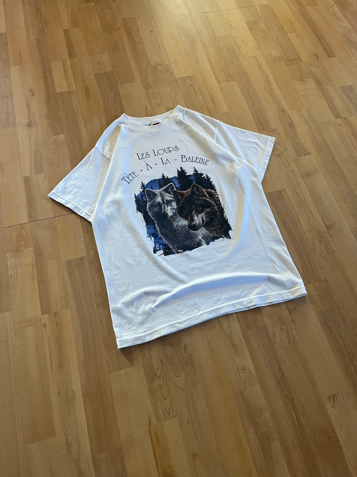2001 White Tête-A-La-Baleine Wolf Graphic Heavyweight T-Shirt (M)