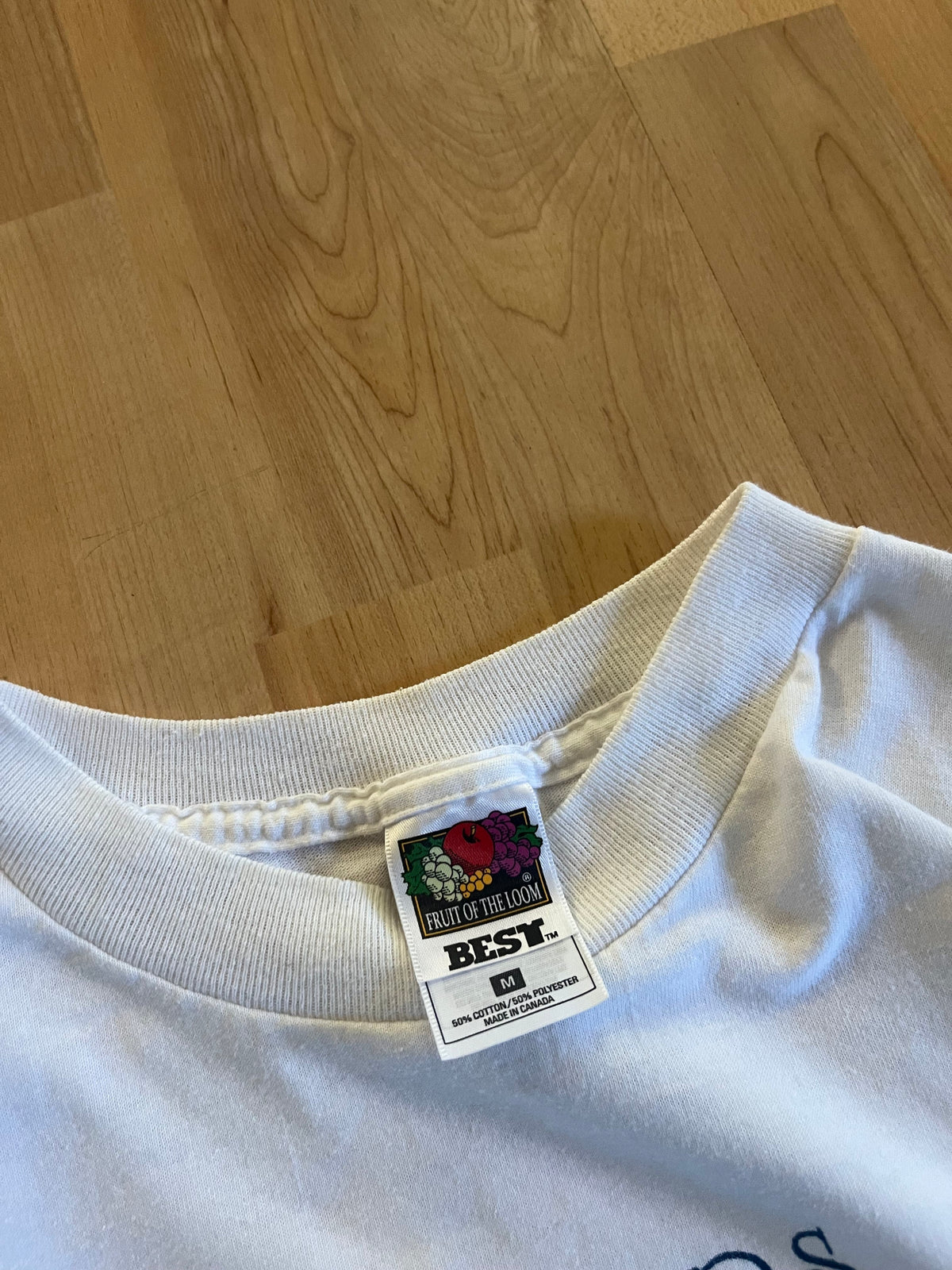 2001 White Tête-A-La-Baleine Wolf Graphic Heavyweight T-Shirt (M)