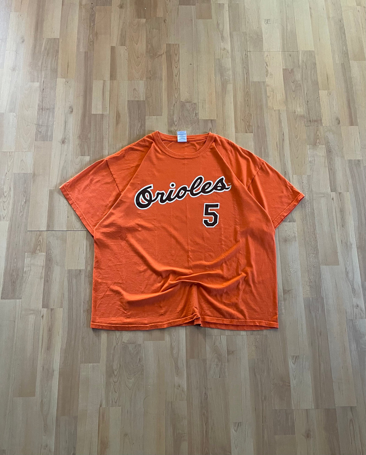 00s Orange Baltimore Orioles Brooks Robinson Retro Graphic T-Shirt (XL)