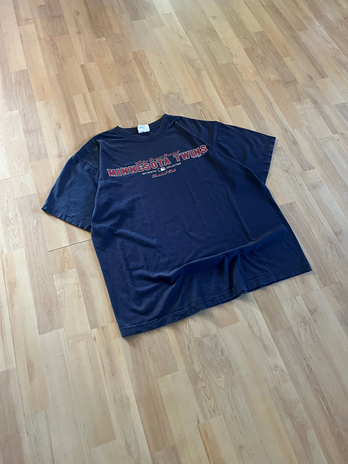 2002 Navy Minnesota Twins Retro Spellout T-Shirt (L)