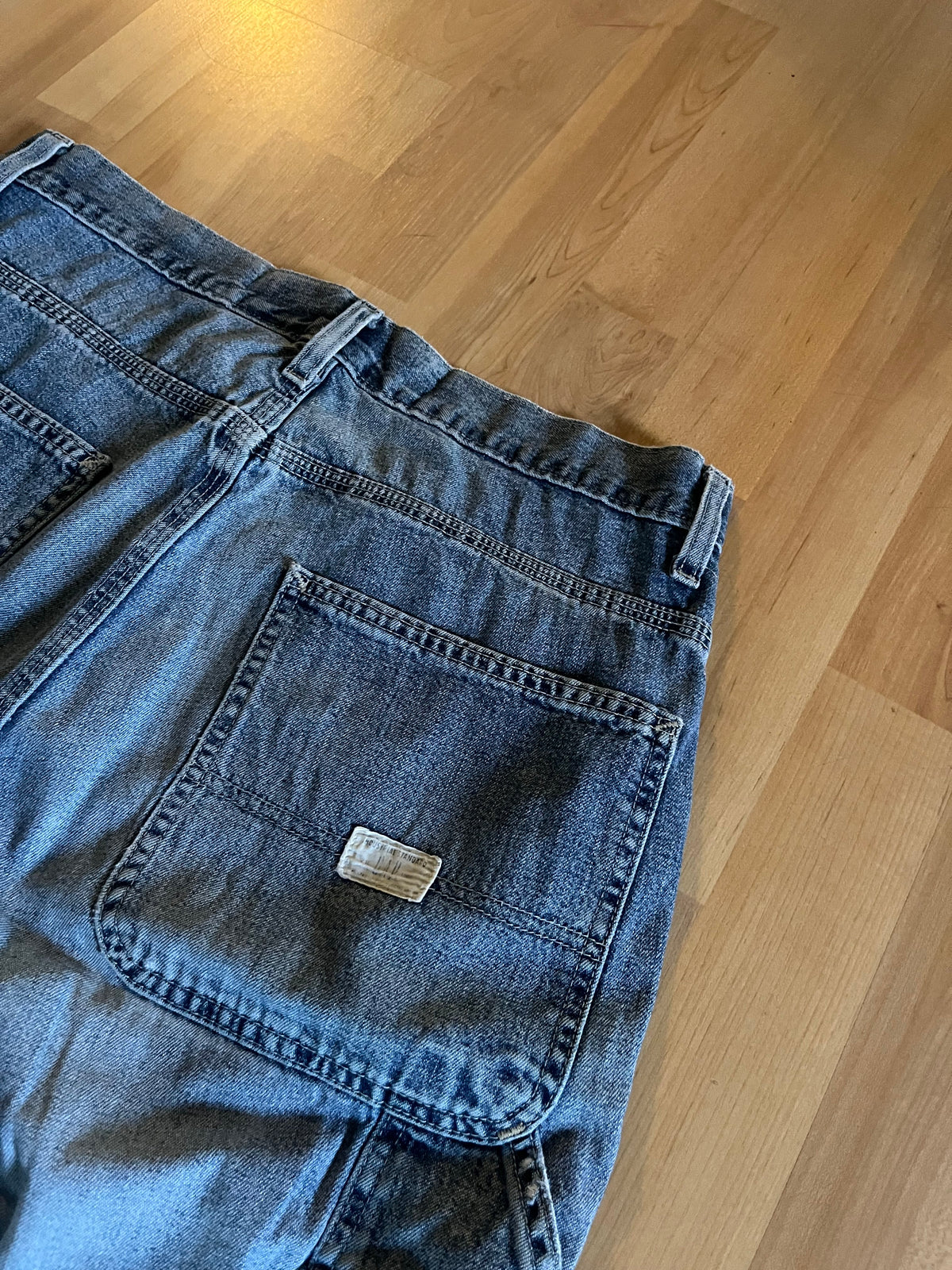 Y2K Blue Faded GAP Carpenter Jorts (W32)