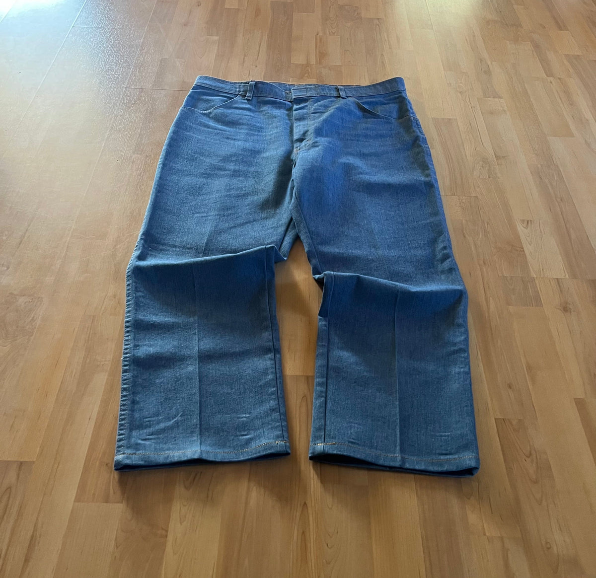 00s Blue Faded Wrangler Baggy Denim Jeans (W40)