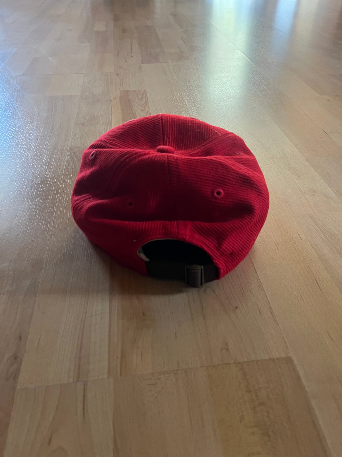 00s Retro Red & White Utah University Snapback Hat  (OS)