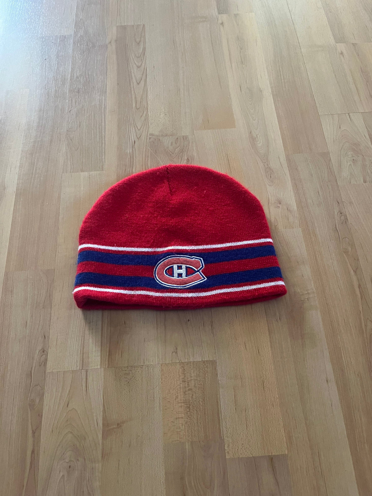 00s Montreal Candiens Striped NHL Winter Beanie