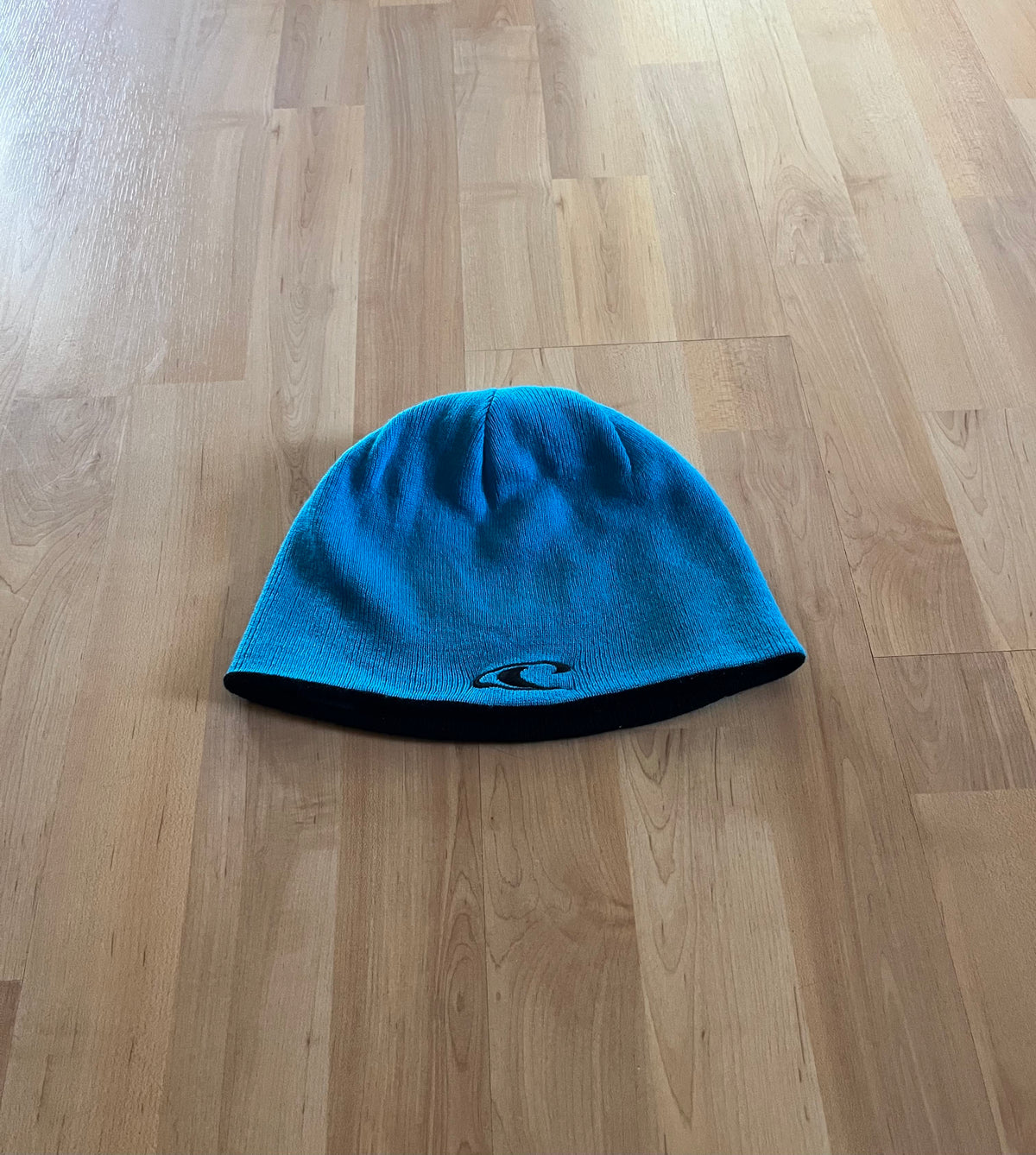 Y2K Reversible Blue & Black Skatewear O'Neill Beanie