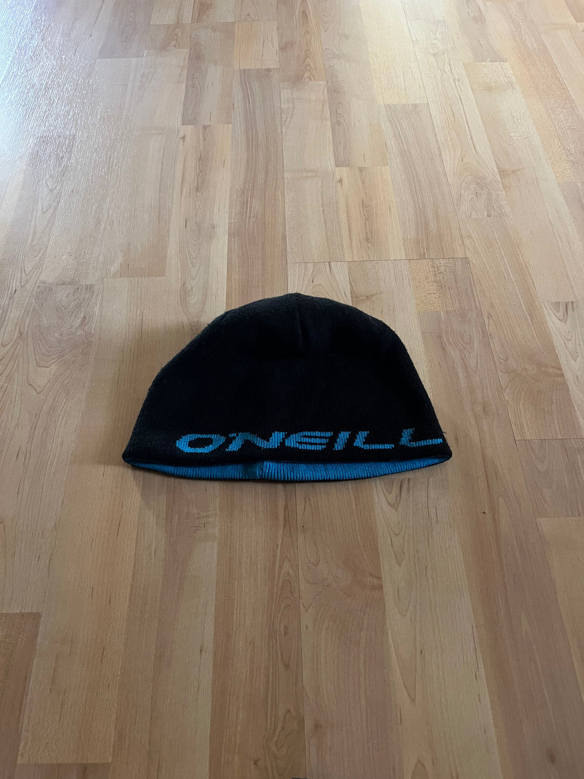 Y2K Reversible Blue & Black Skatewear O'Neill Beanie