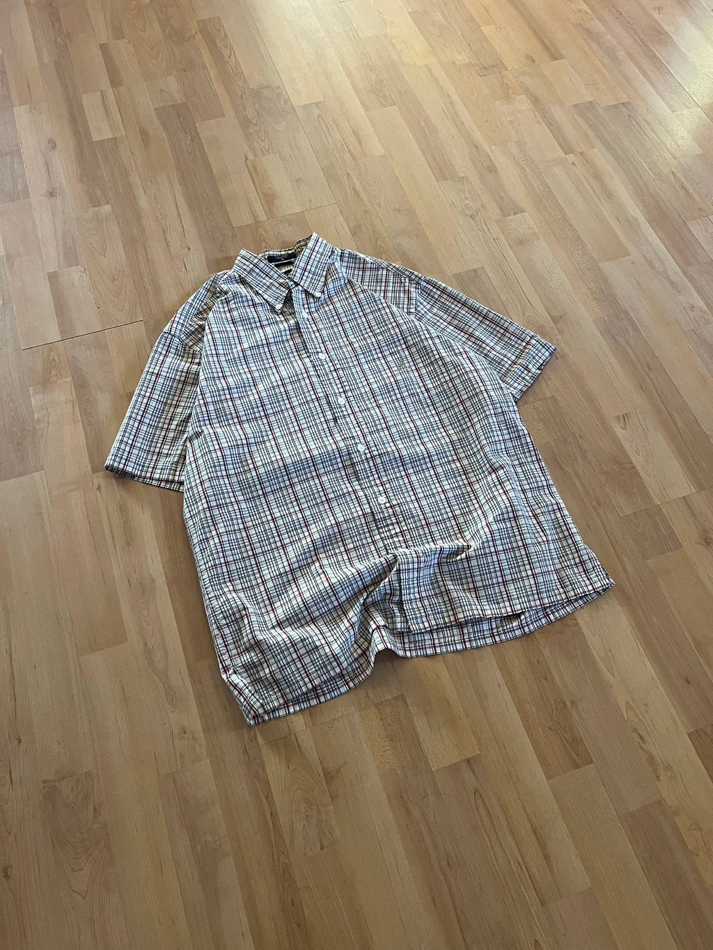 00s Old Money Style Nautica Checkered Button-Up (M)