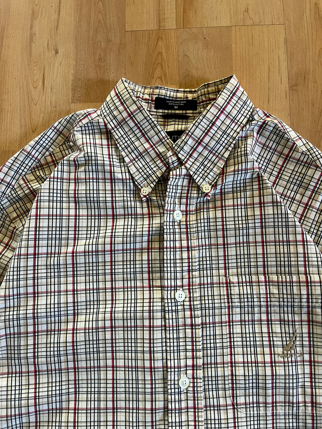 00s Old Money Style Nautica Checkered Button-Up (M)