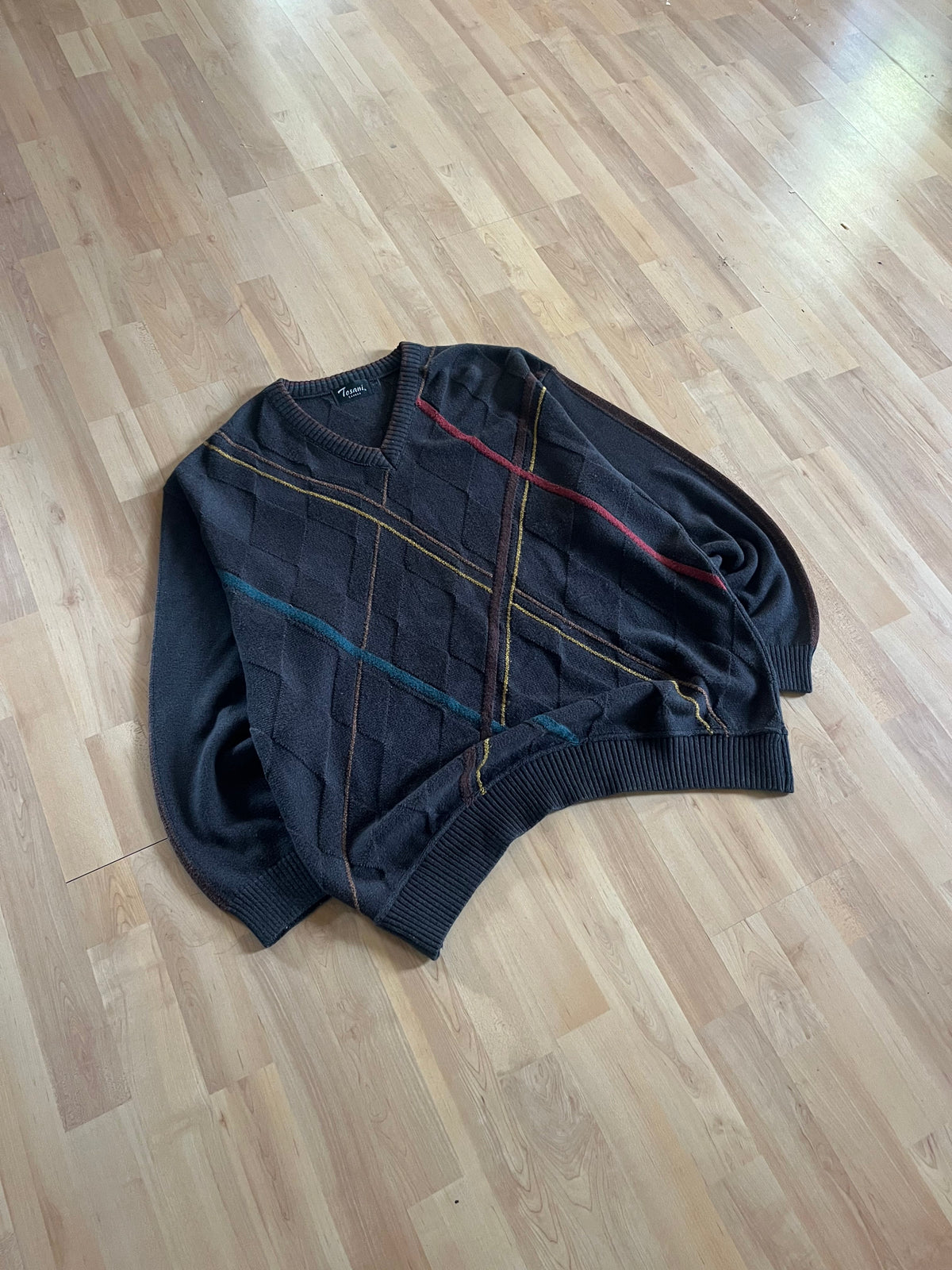 90s Charcoal Tosani Diamon Graphic V-Neck Knit Sweater (XL)
