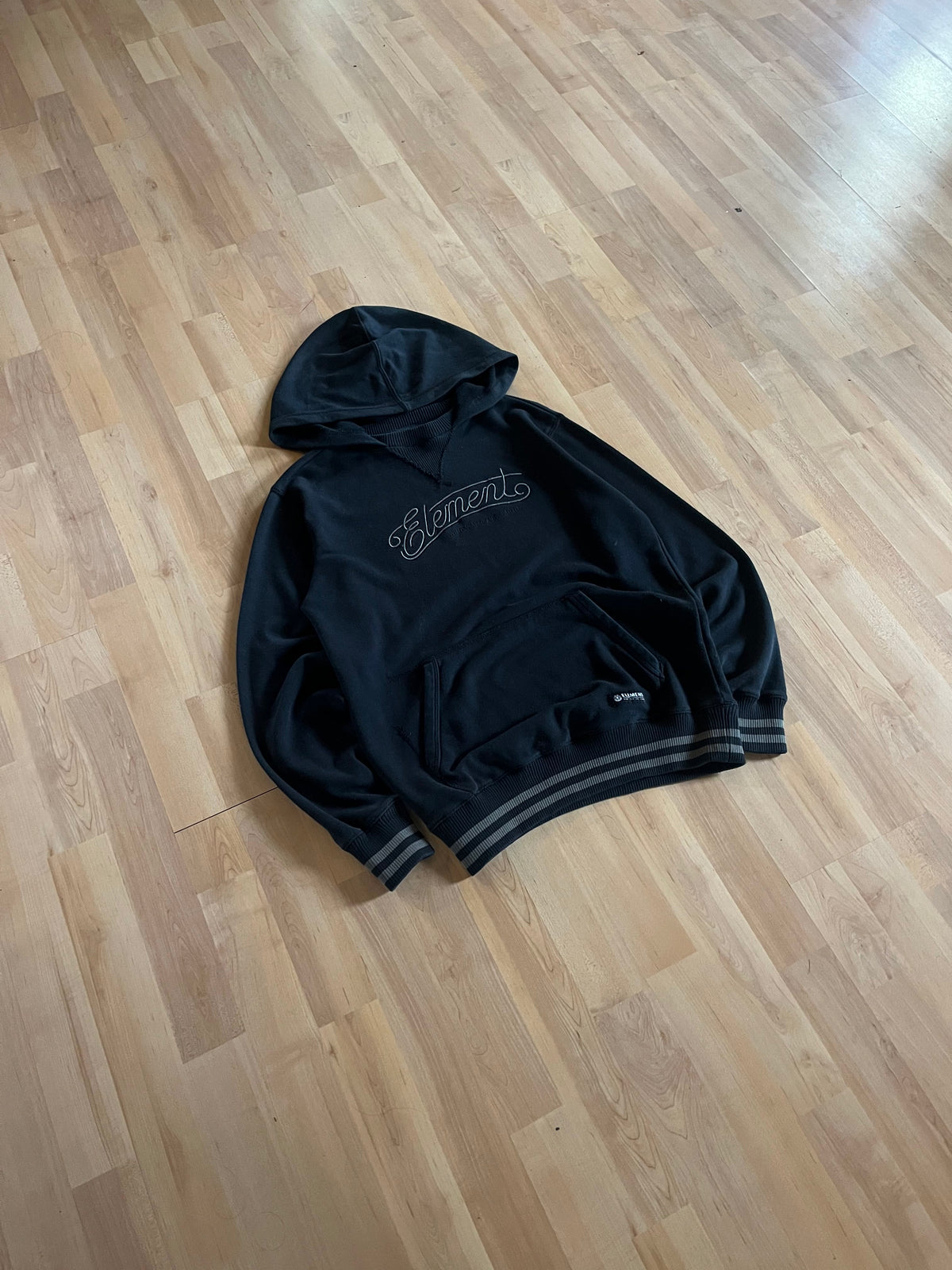 Y2K Black Element Heavyweight Cursive Spellout Hoodie (S)