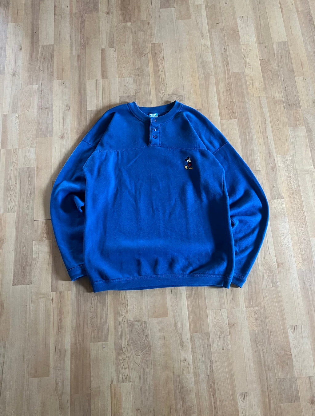 90s Blue Disney Mickey Mouse Small Logo Embroidered Henley Crewneck (L)