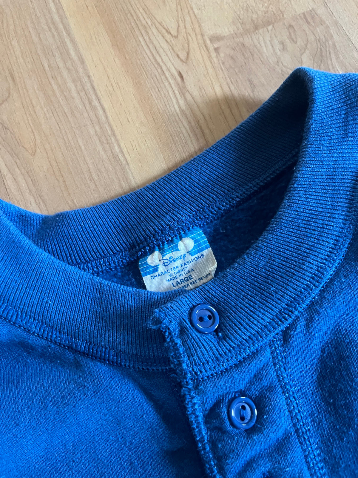 90s Blue Disney Mickey Mouse Small Logo Embroidered Henley Crewneck (L)