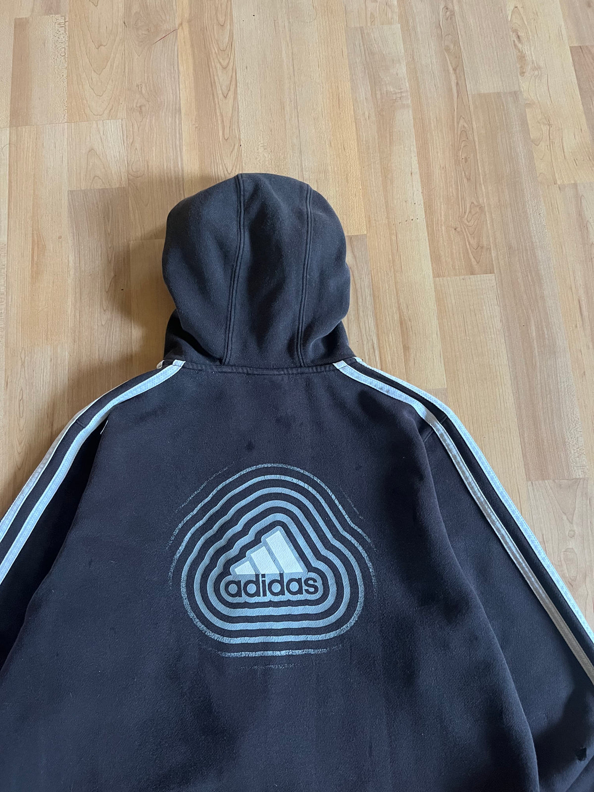 00s Black & White Adidas Cyber Graphic Ripple Back Zip-Up Hoodie (S)