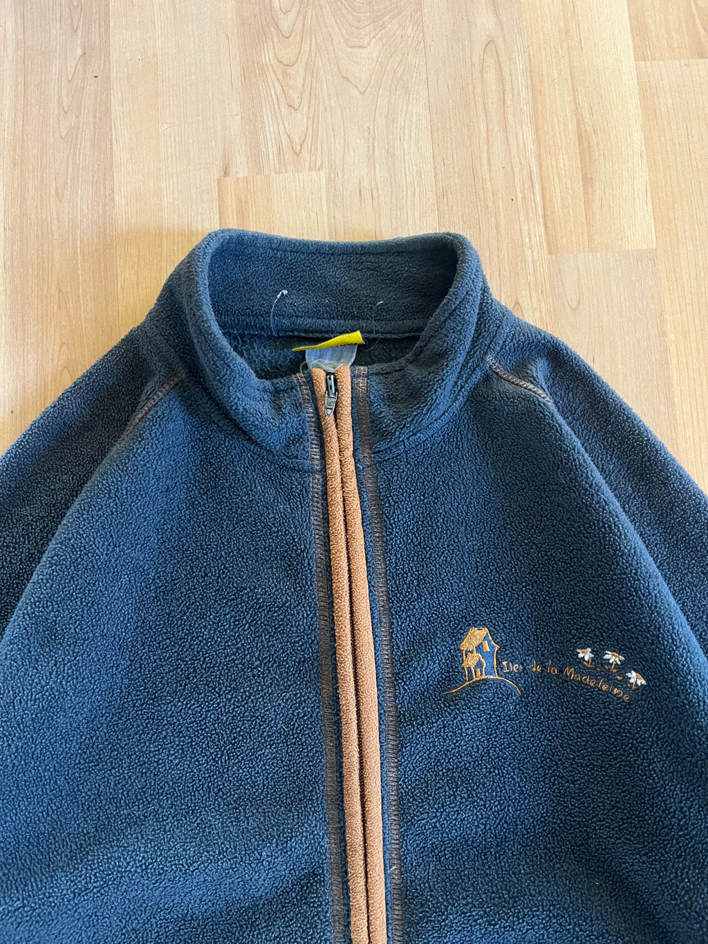 00s Grey & Brown Iles de La Madeleine Boxy Zip-Up Fleece Jacket (M)