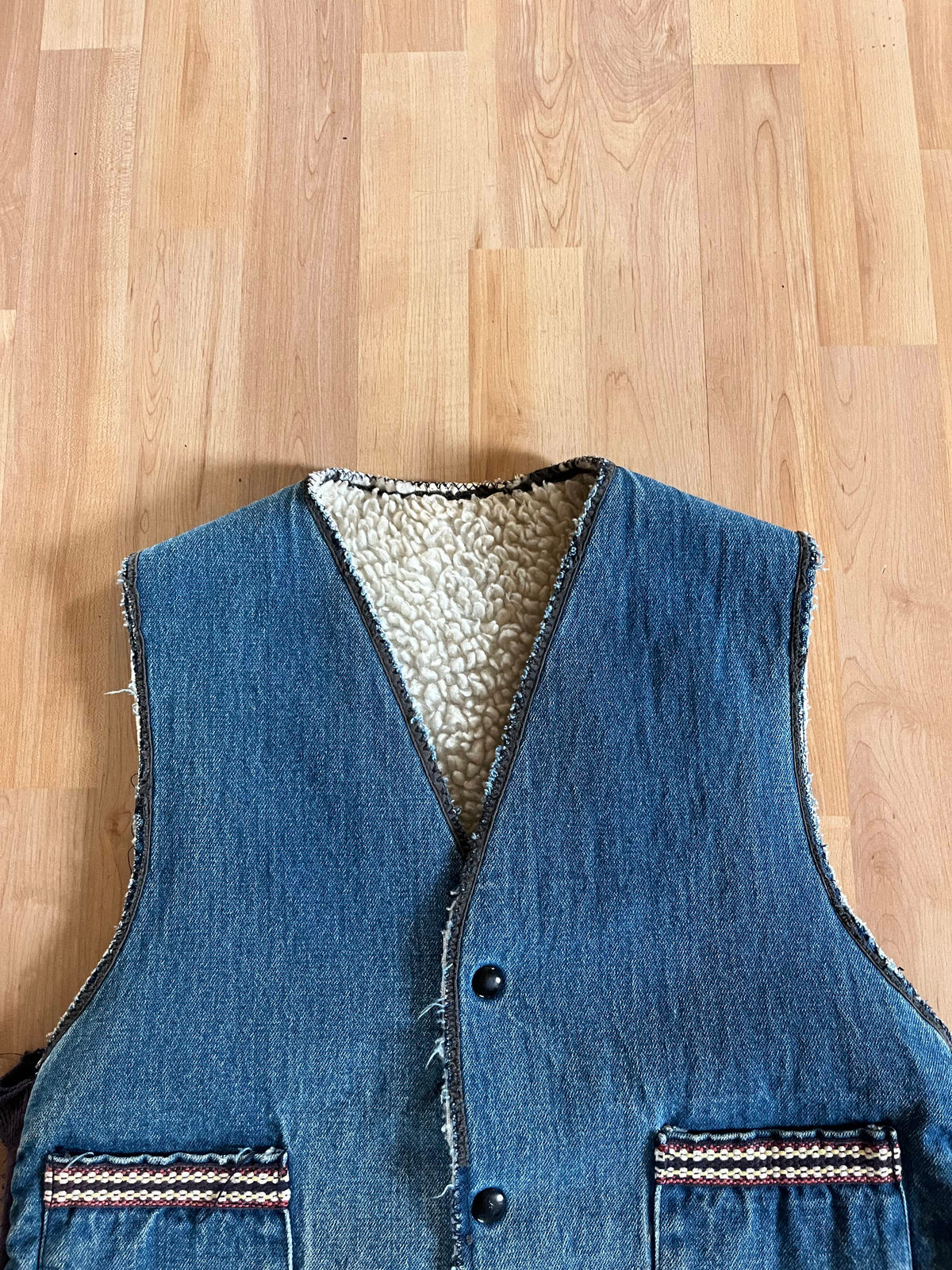 70s Denim Western Sherpa Lined Snap Button Vest (XS)
