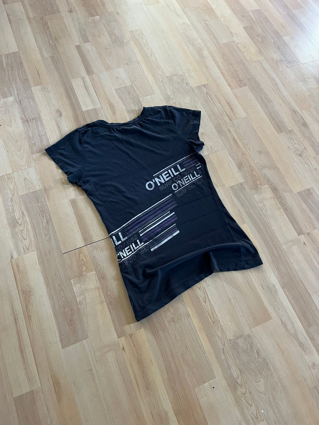 Y2K Black Linear Stripe O'Neill Surf Co Graphic Womens T-Shirt (S)