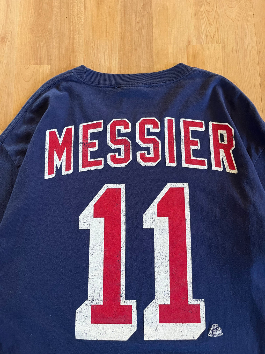 00s Navy Retro New York Rangers Mark Messier #11 NHL T-Shirt (L)