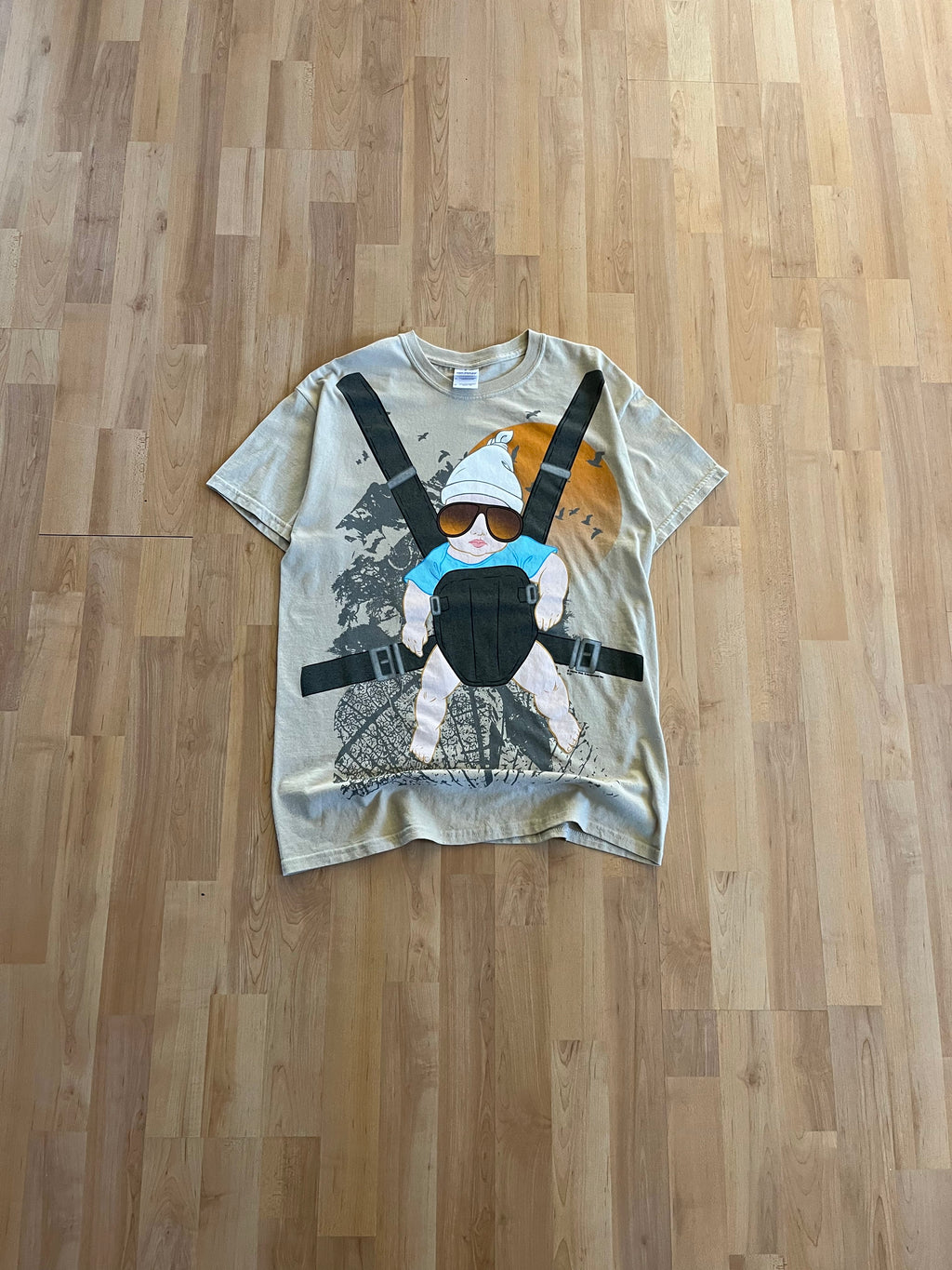 2013 Cream The Hangover Baby Sand Graphic T-Shirt (M)