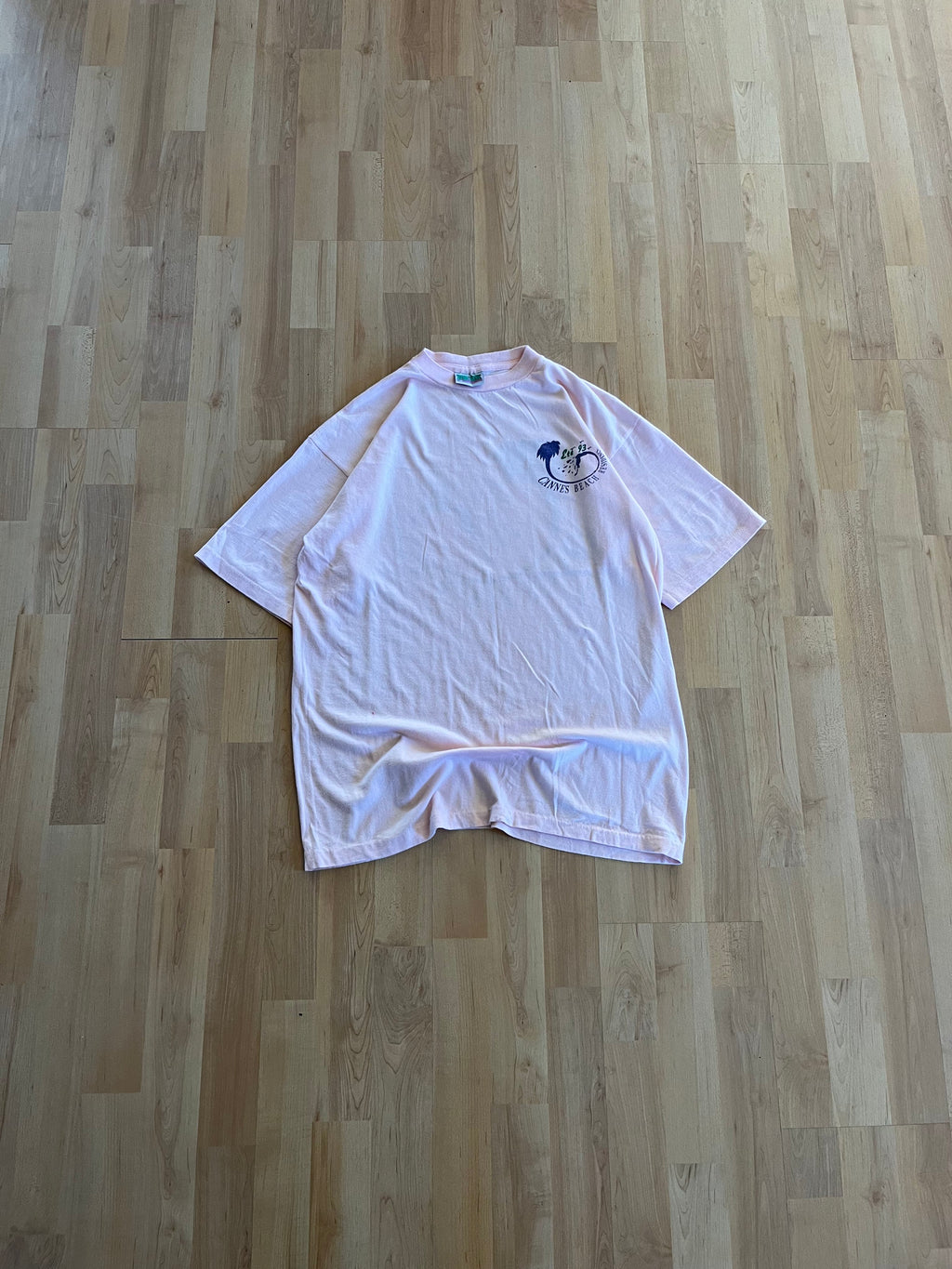 1993 Pink Single Stitch Cannes Beach Residence Palm Tree Graphic T-Shirt ()
