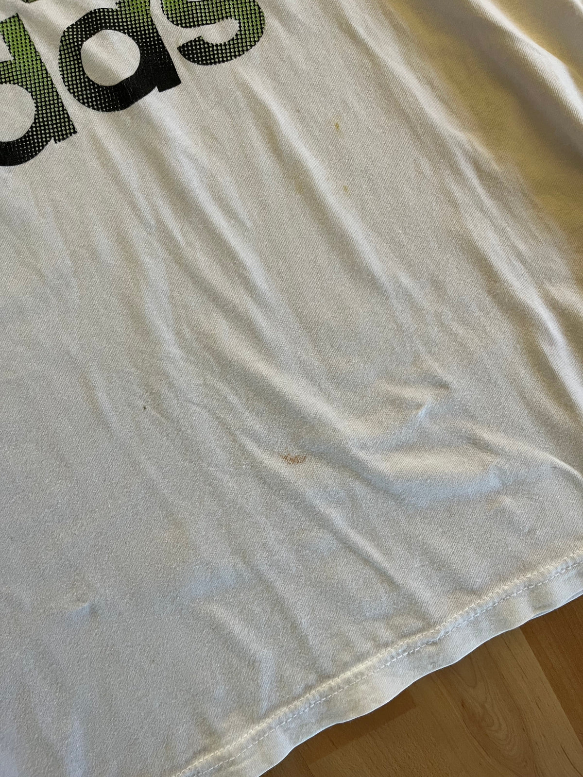 00s White & Green Heavyweight Adidas Gradient Glitch Graphic T-Shirt (M)