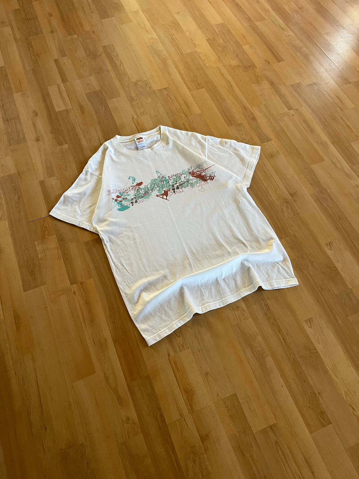 00s White Budweiser Surfwear Abstract Spellout Heavyweight Graphic T-Shirt (L)