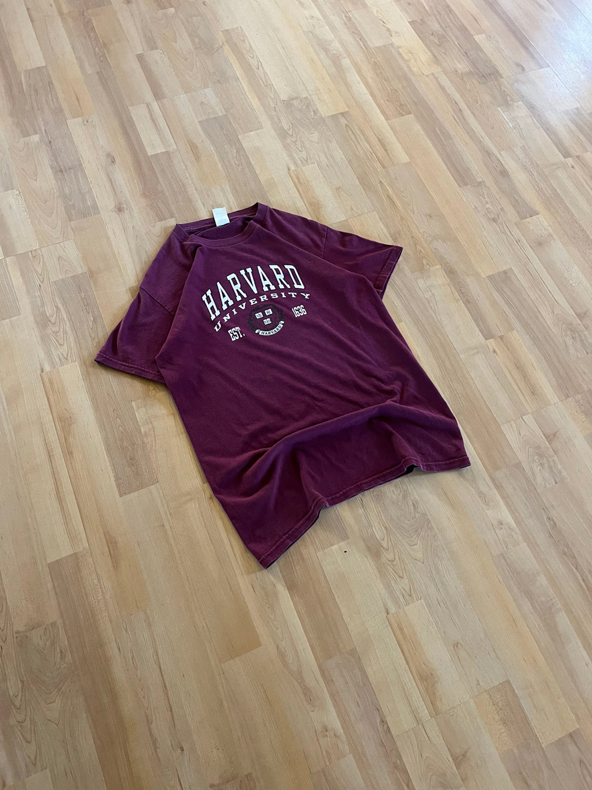 00s Burgundy Heavyweight Harvard University Collegiate Graphic T-Shirt (S)